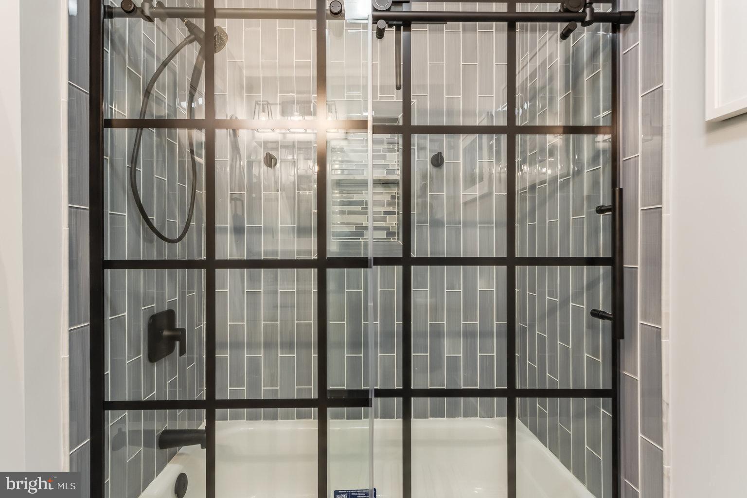 BEACHAVEN - Residential