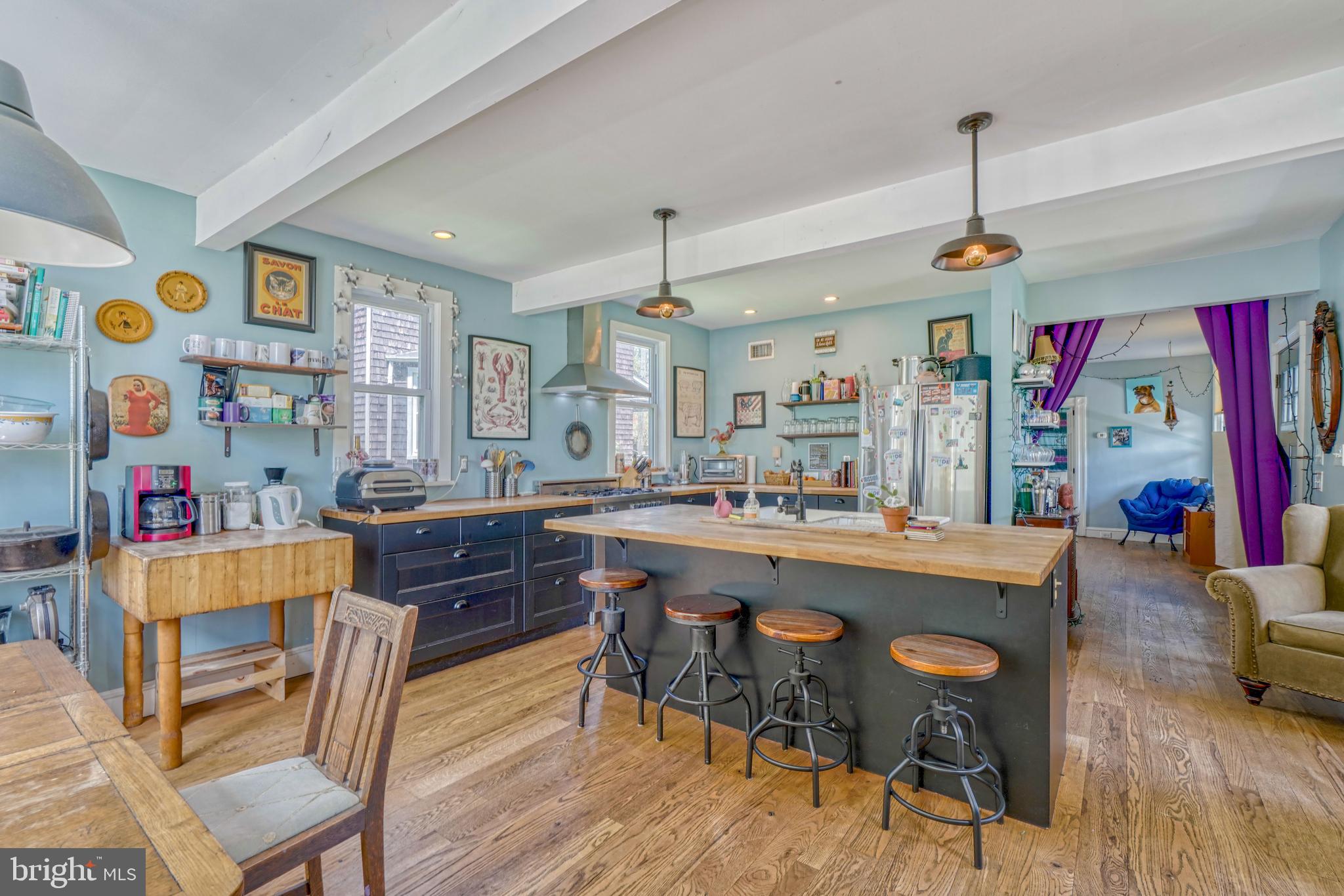 LAURAVILLE HISTORIC DISTRICT - Residential