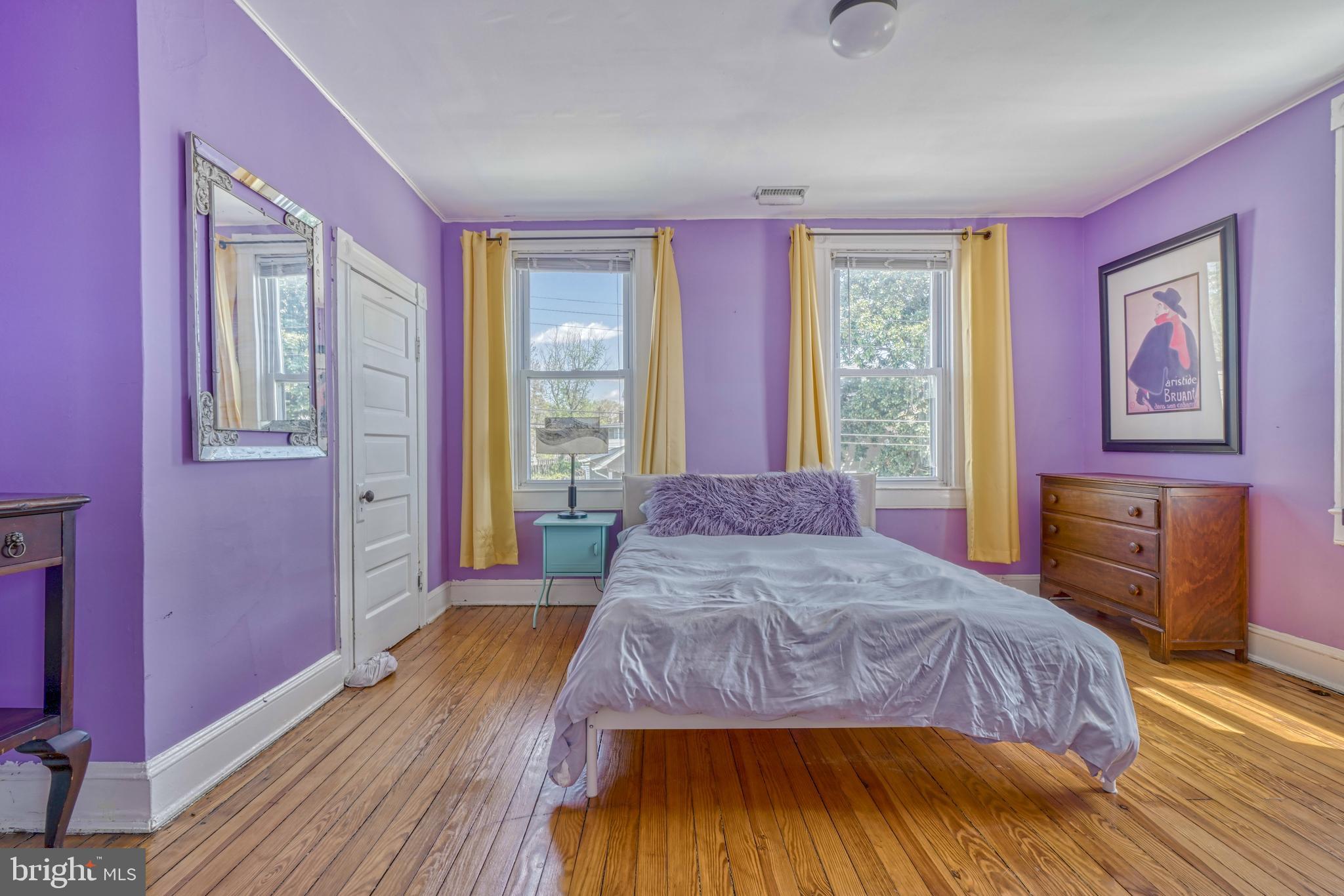 LAURAVILLE HISTORIC DISTRICT - Residential