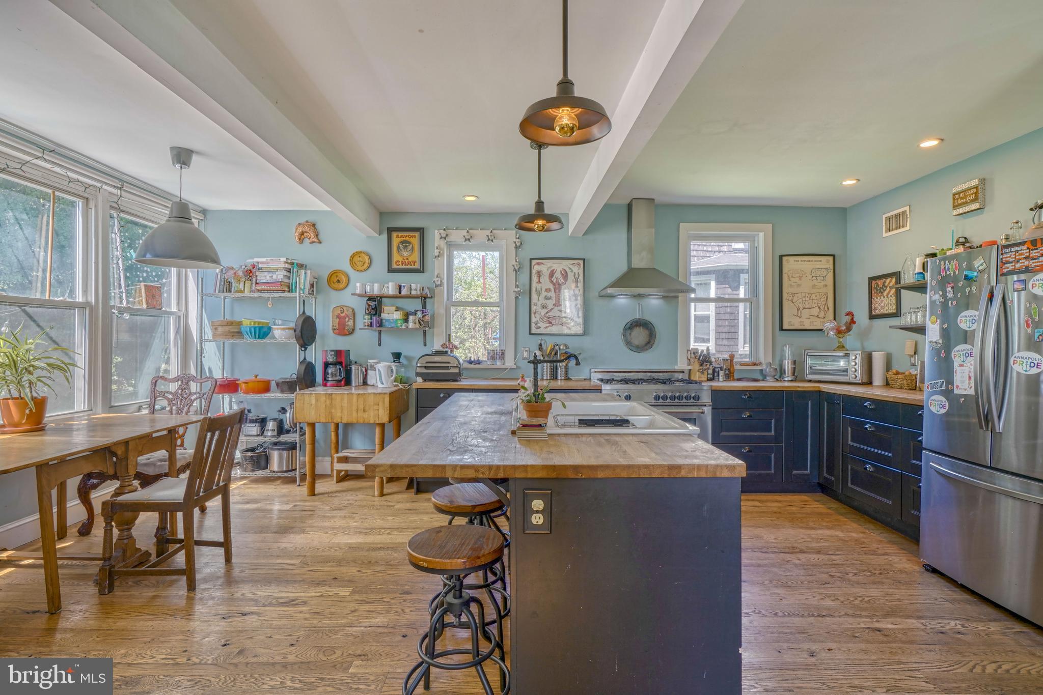 LAURAVILLE HISTORIC DISTRICT - Residential