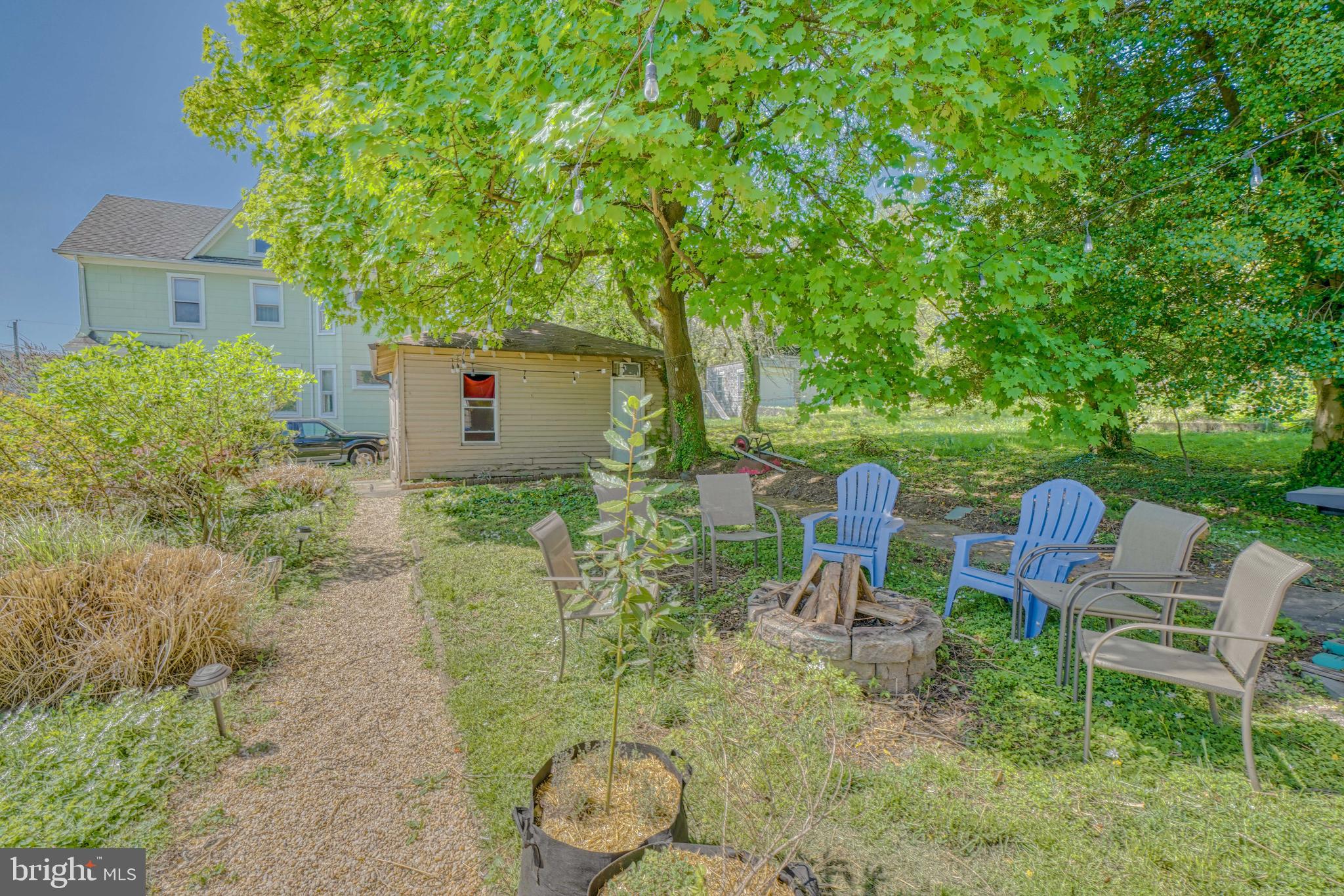 LAURAVILLE HISTORIC DISTRICT - Residential