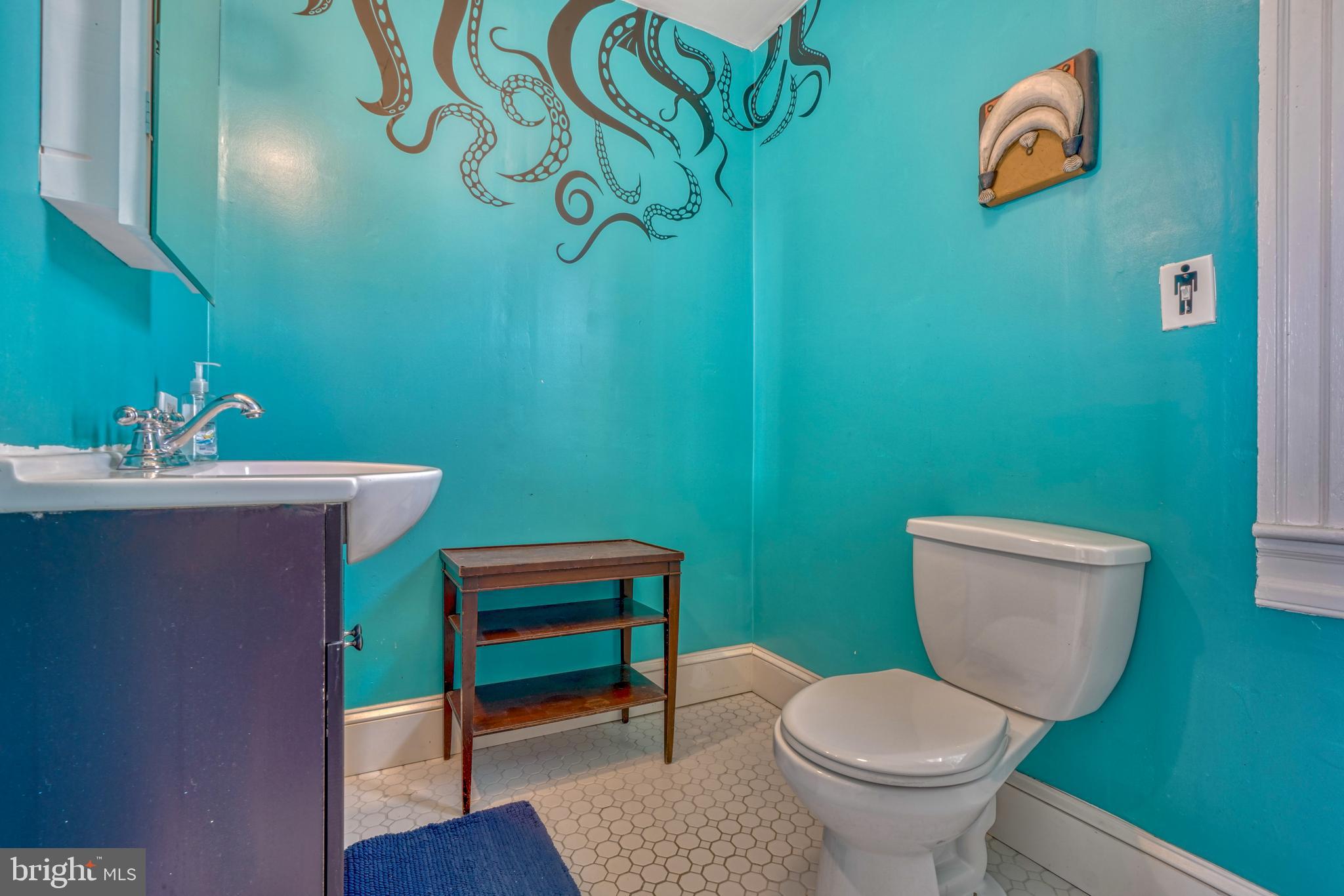 LAURAVILLE HISTORIC DISTRICT - Residential