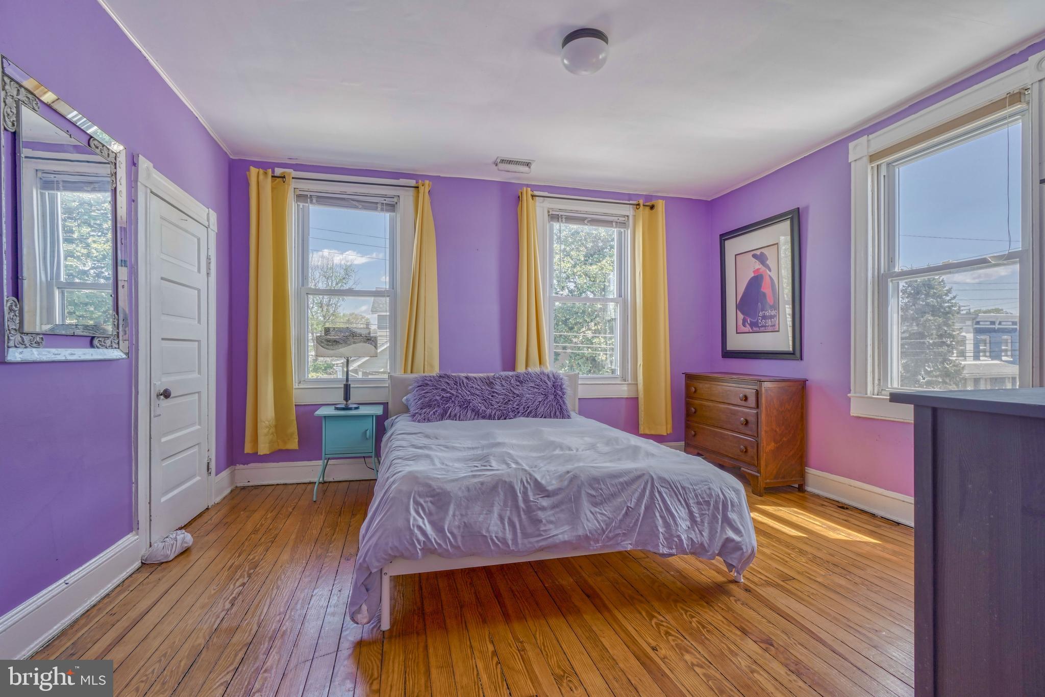 LAURAVILLE HISTORIC DISTRICT - Residential