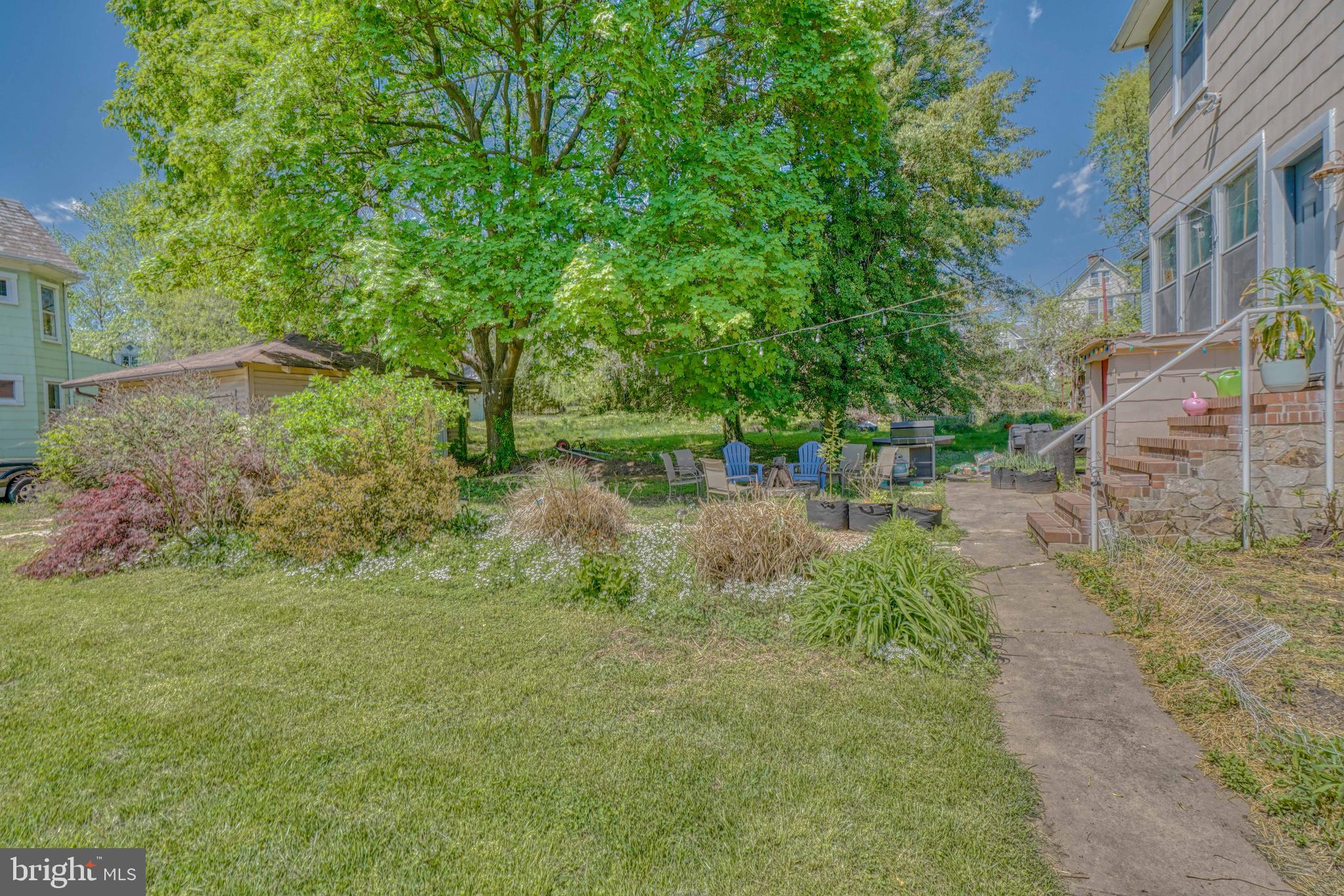 LAURAVILLE HISTORIC DISTRICT - Residential