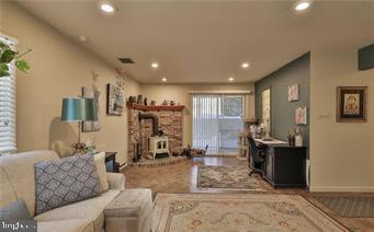 CLEARVIEW FARMS - Residential