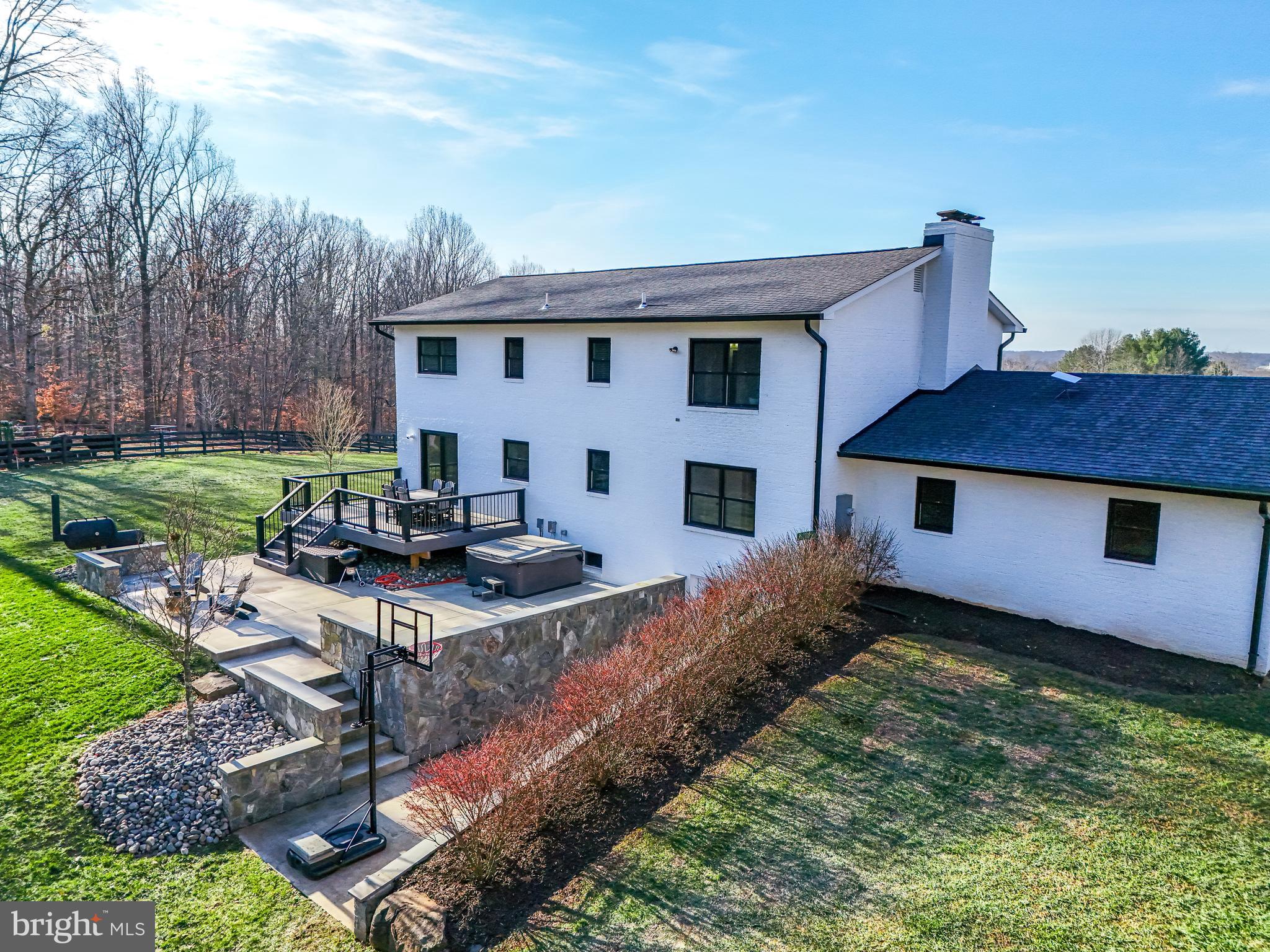 PIEDMONT SPRINGS - Residential