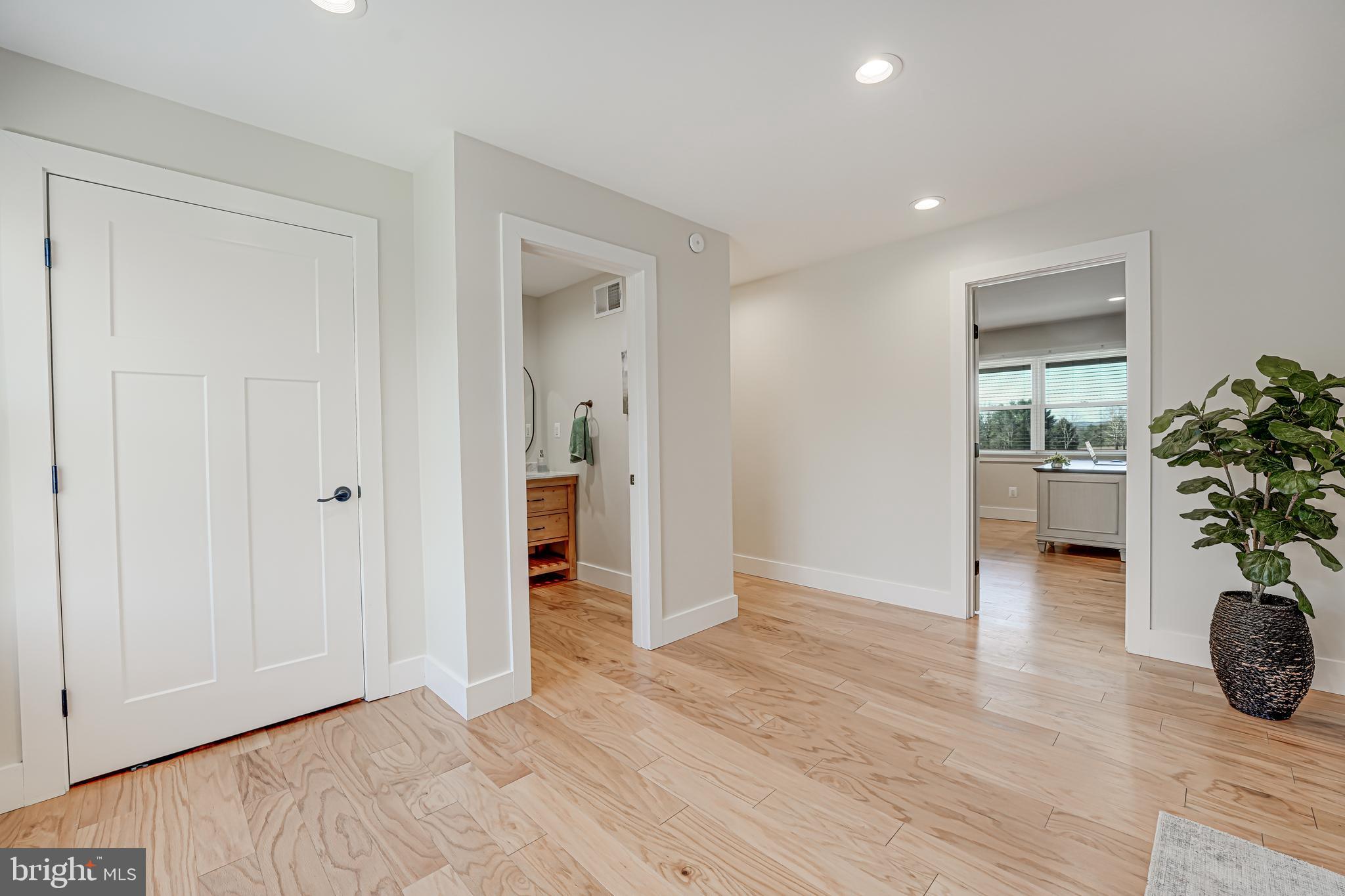 PIEDMONT SPRINGS - Residential