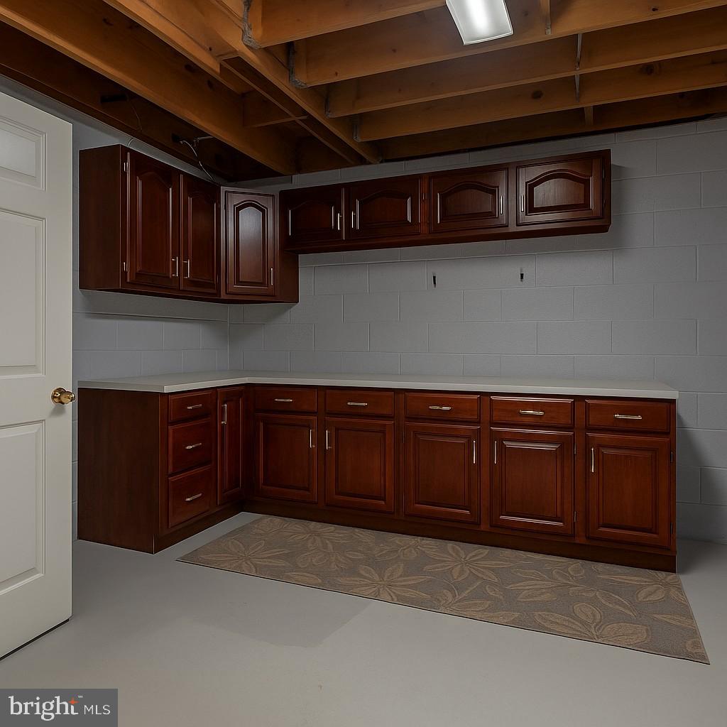 PIONEER HILLS - Residential