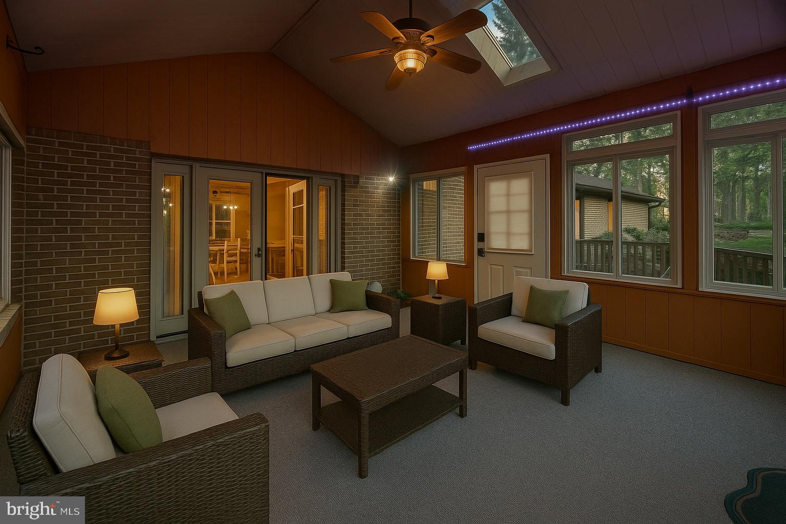 PIONEER HILLS - Residential