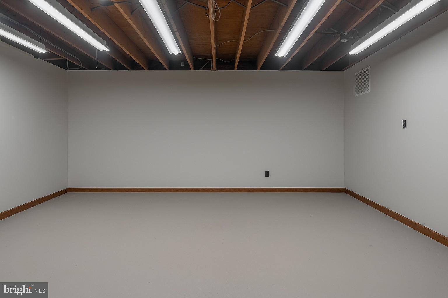 PIONEER HILLS - Residential