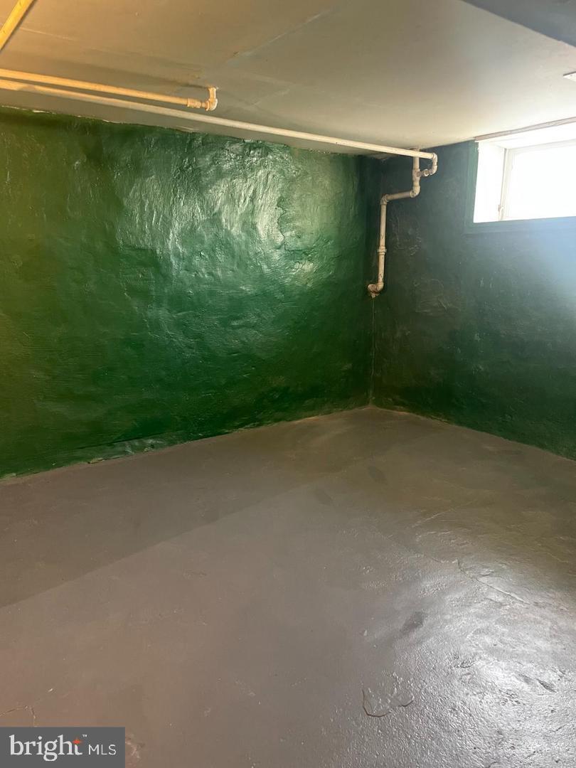 HIGHLANDS - Residential Lease