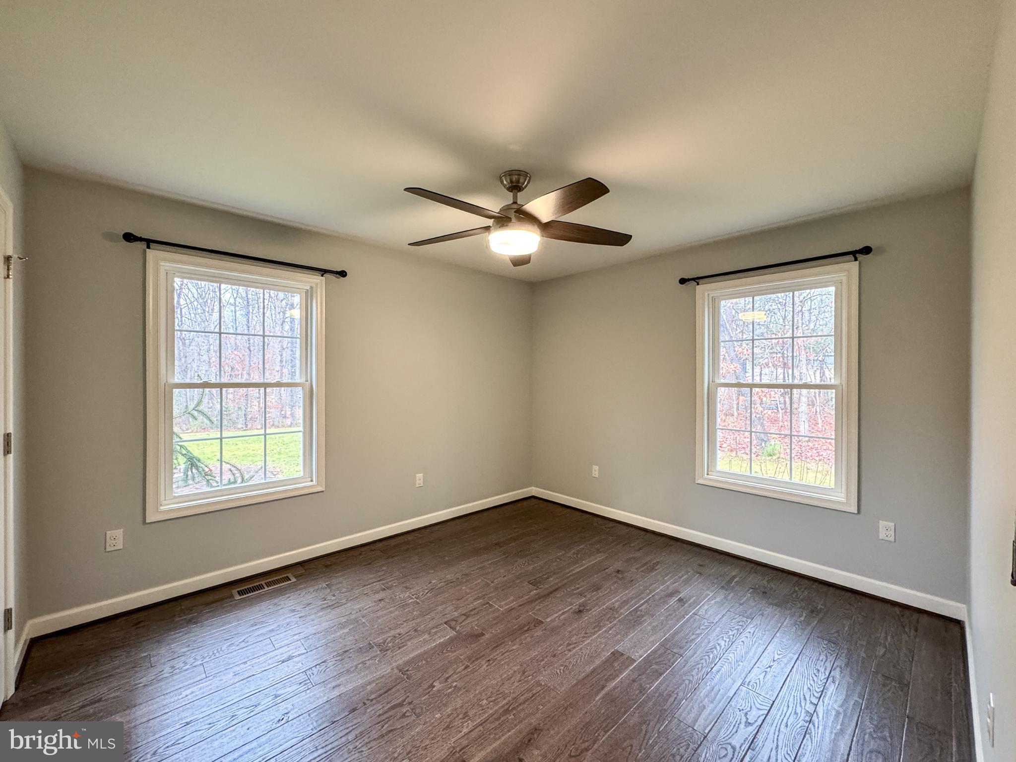 PINE HARBOUR - Residential