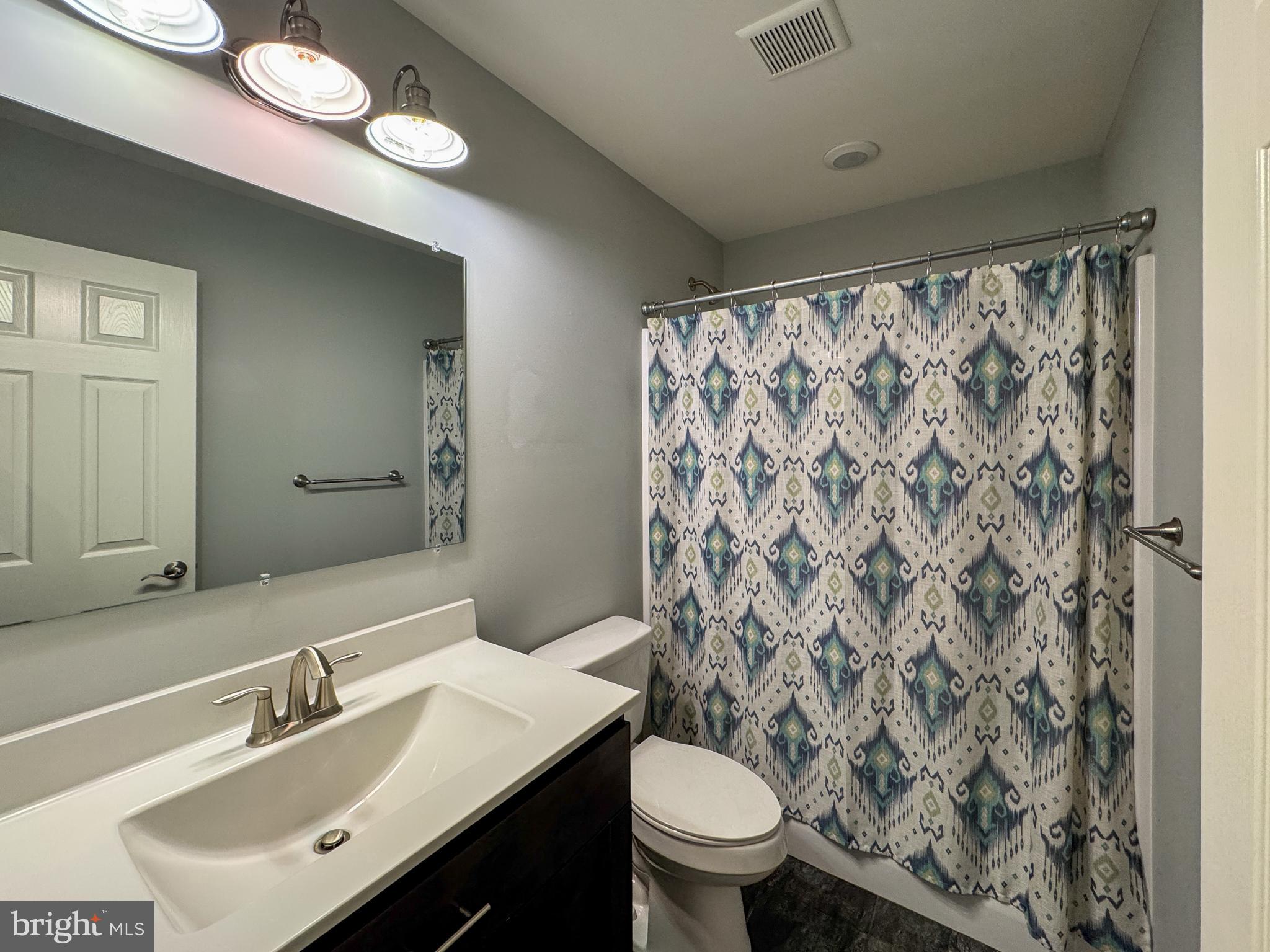 PINE HARBOUR - Residential