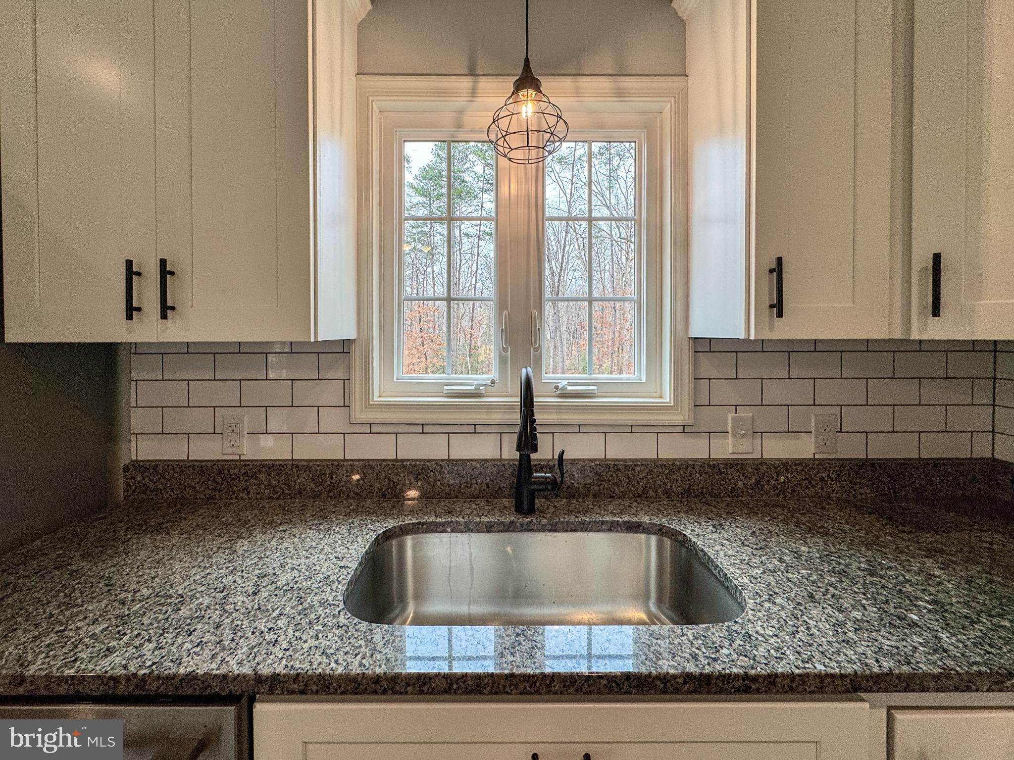 PINE HARBOUR - Residential