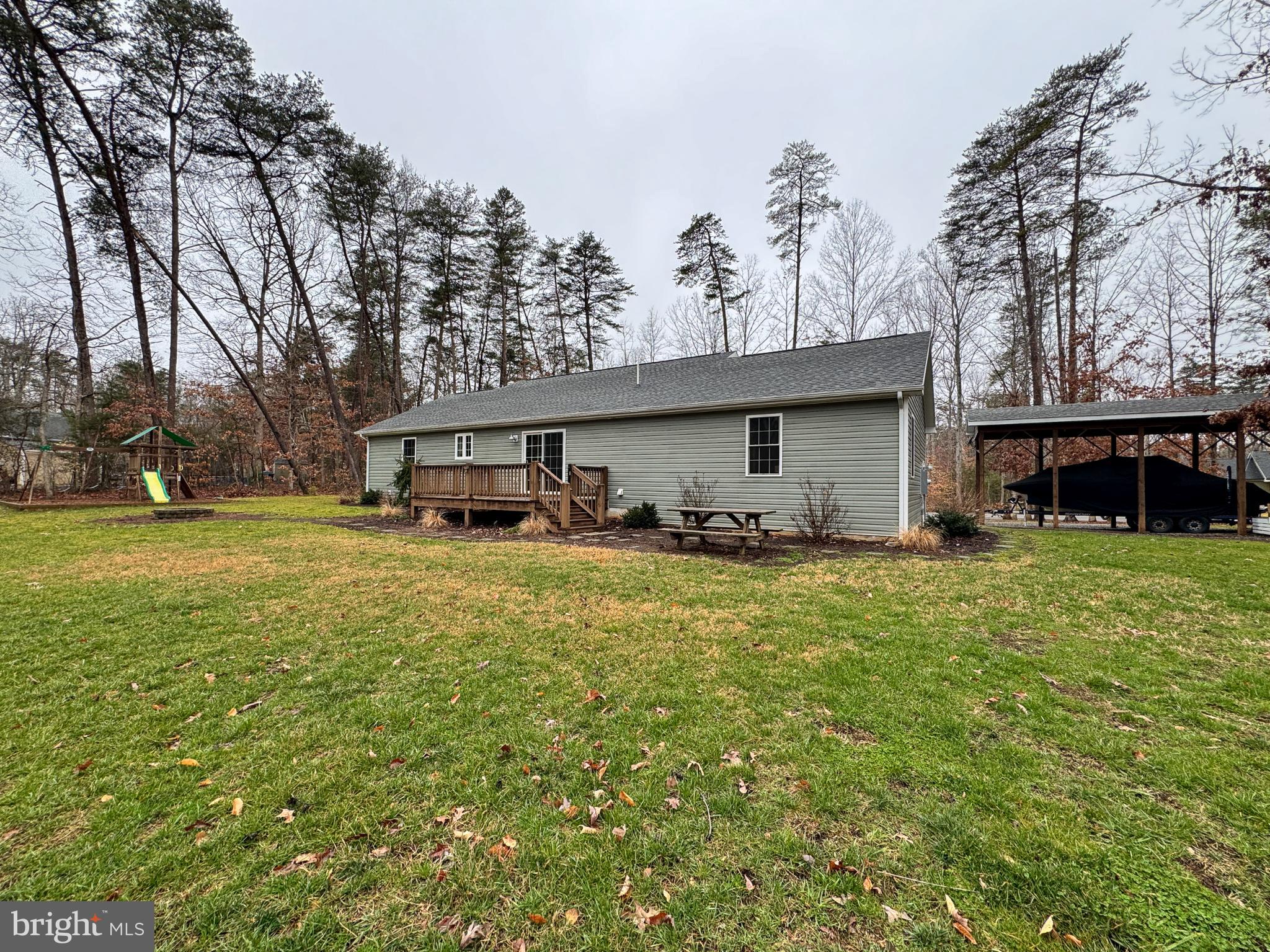 PINE HARBOUR - Residential