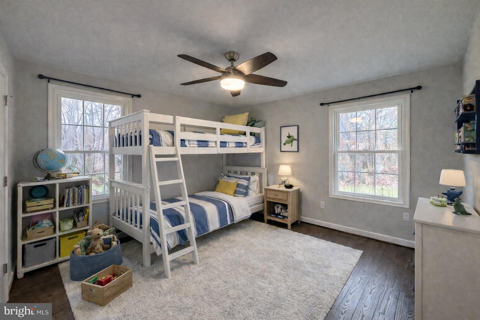 PINE HARBOUR - Residential