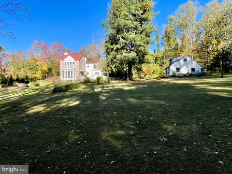 3 N RYANFORD ROAD SCHWENKSVILLE PA 19473