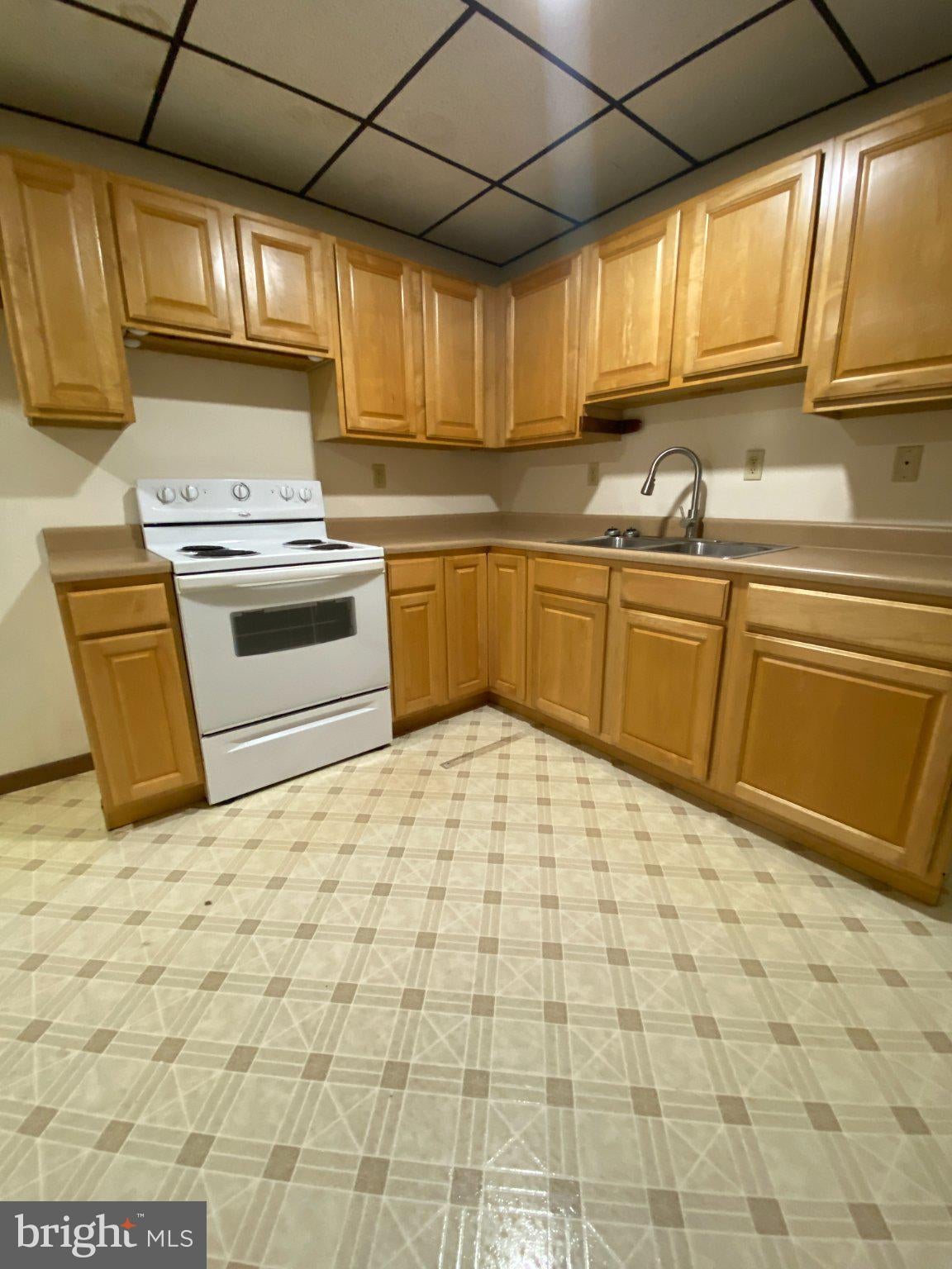 181 ARMSTRONG STREET APT D