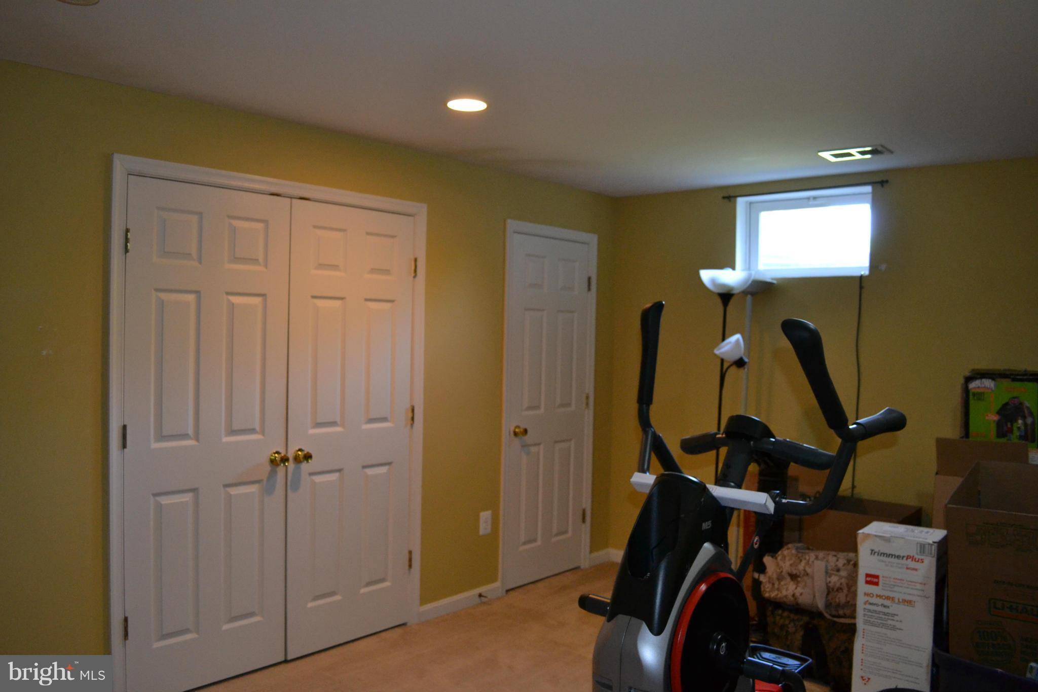 ORANGE ESTATES - Residential