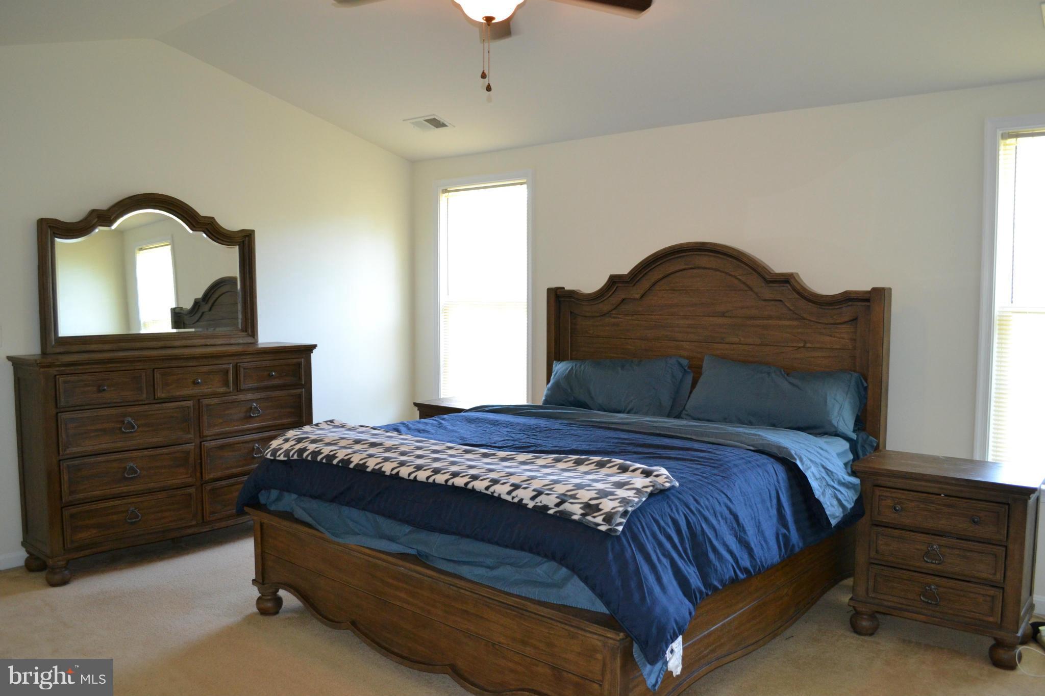 ORANGE ESTATES - Residential