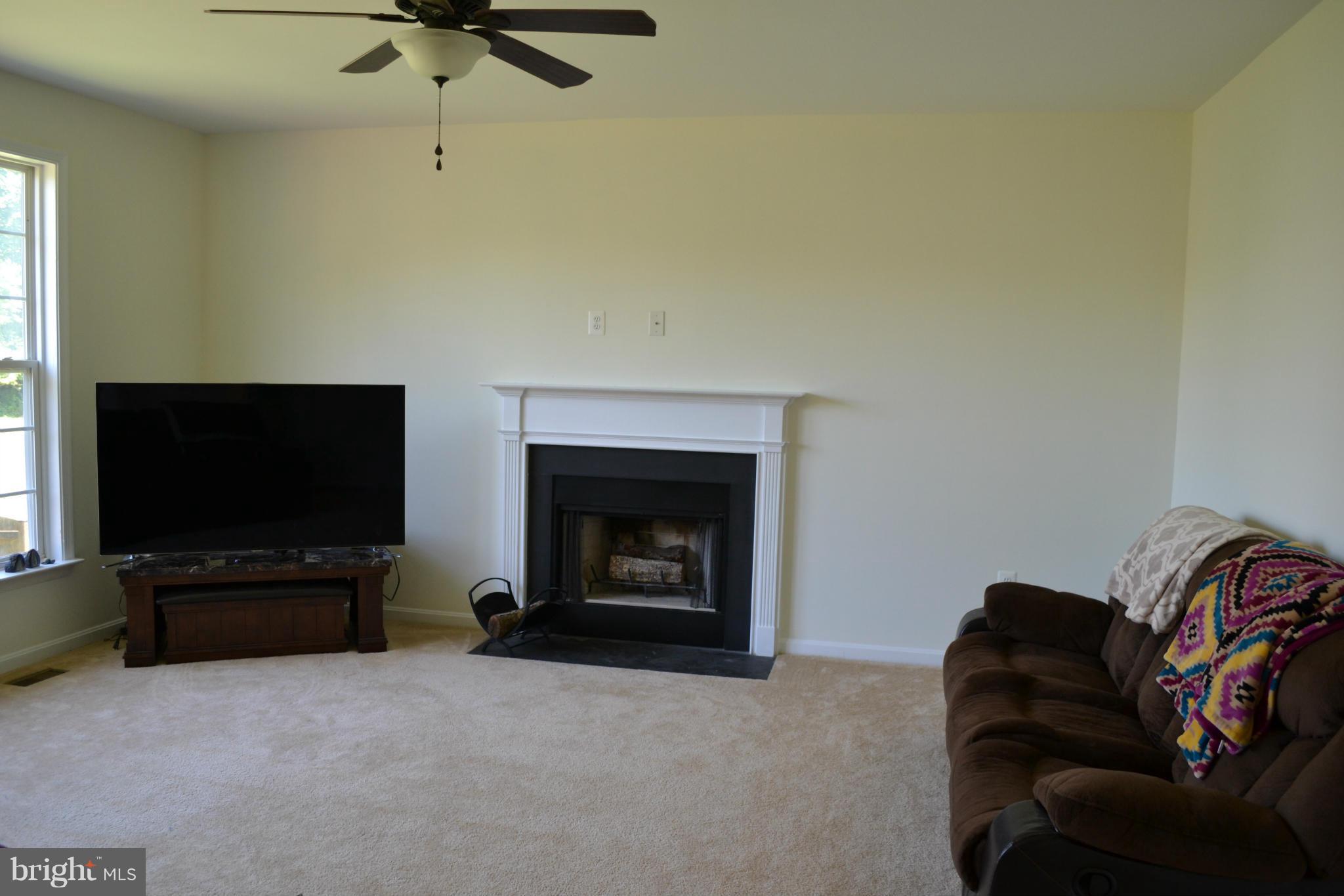 ORANGE ESTATES - Residential