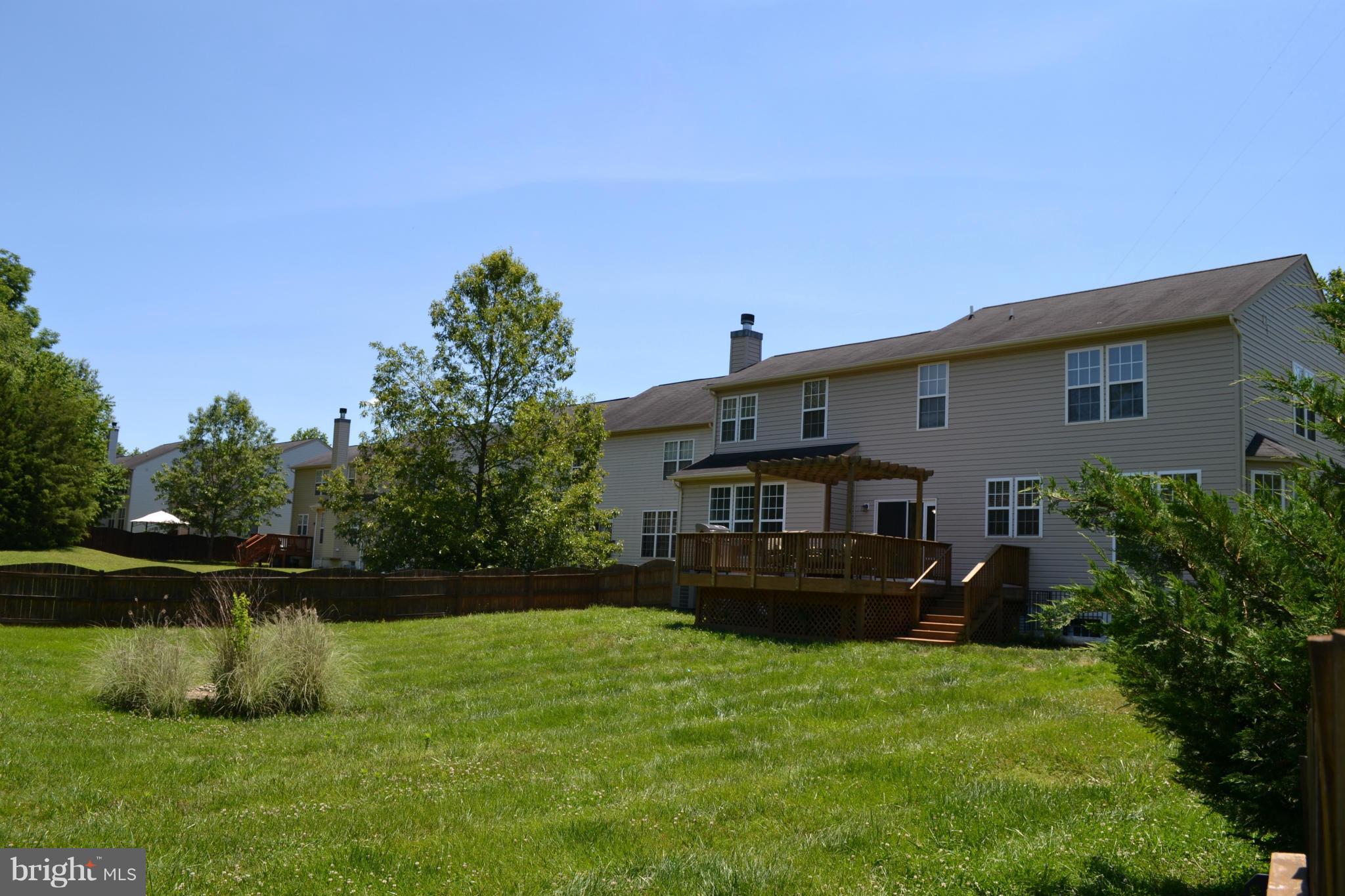 ORANGE ESTATES - Residential