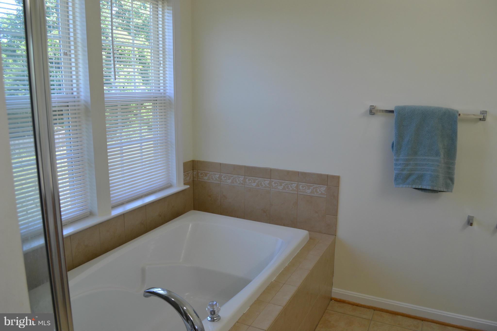 ORANGE ESTATES - Residential