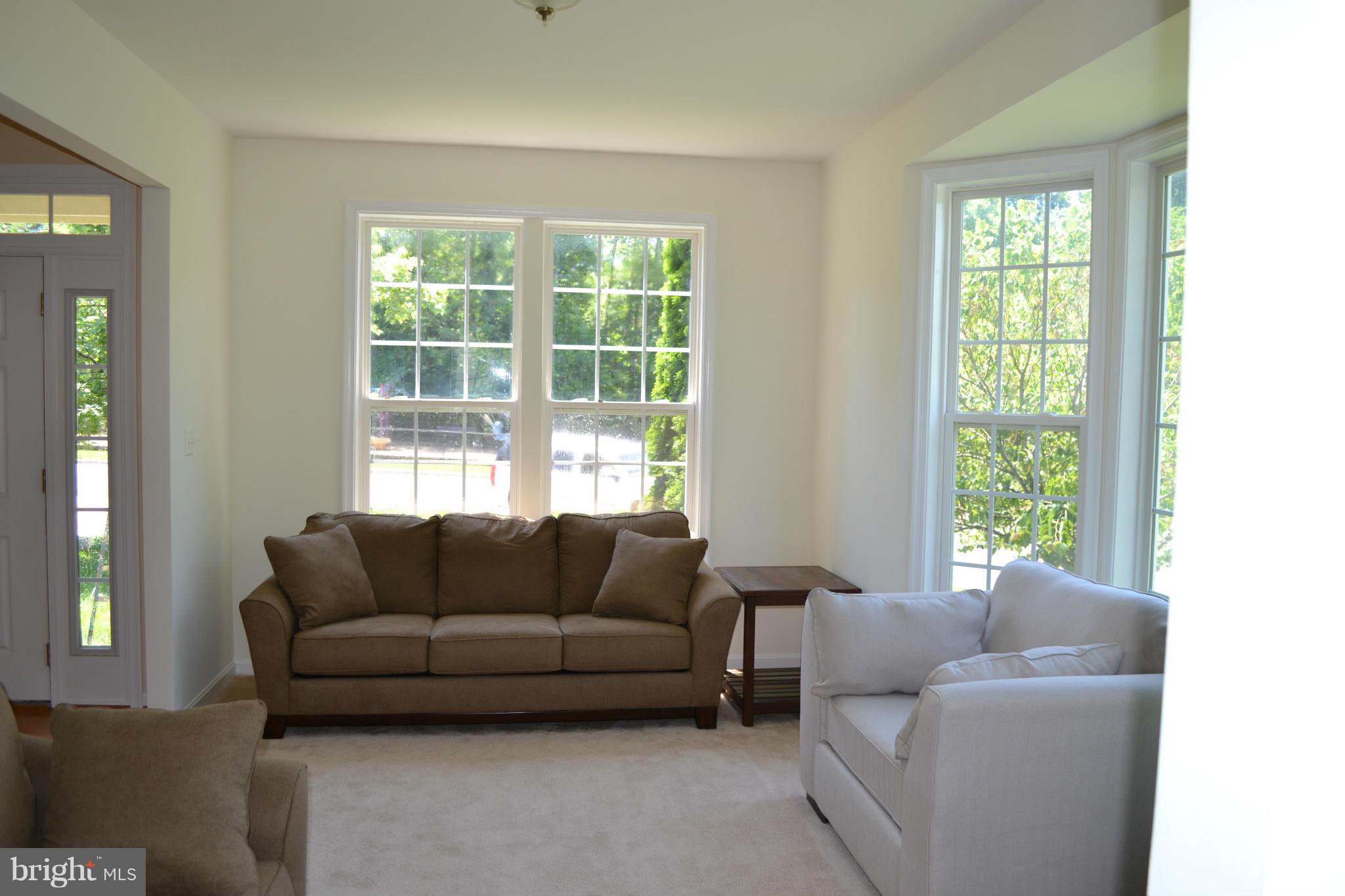 ORANGE ESTATES - Residential