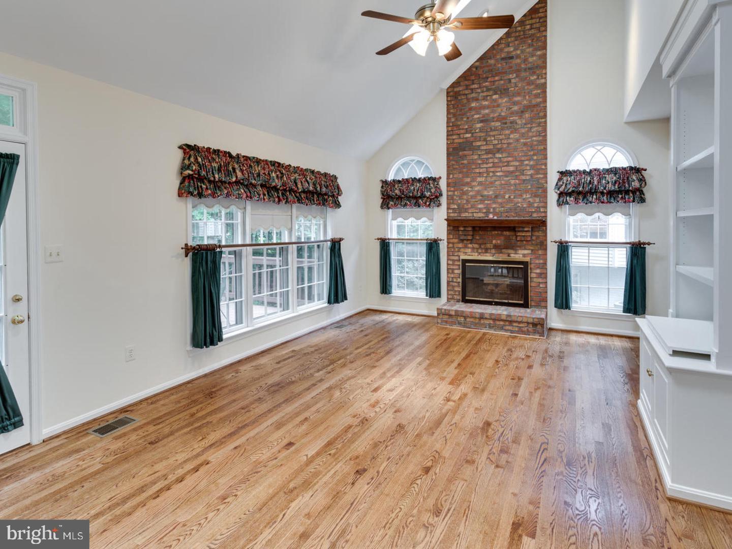 CROSSPOINTE - Residential Lease