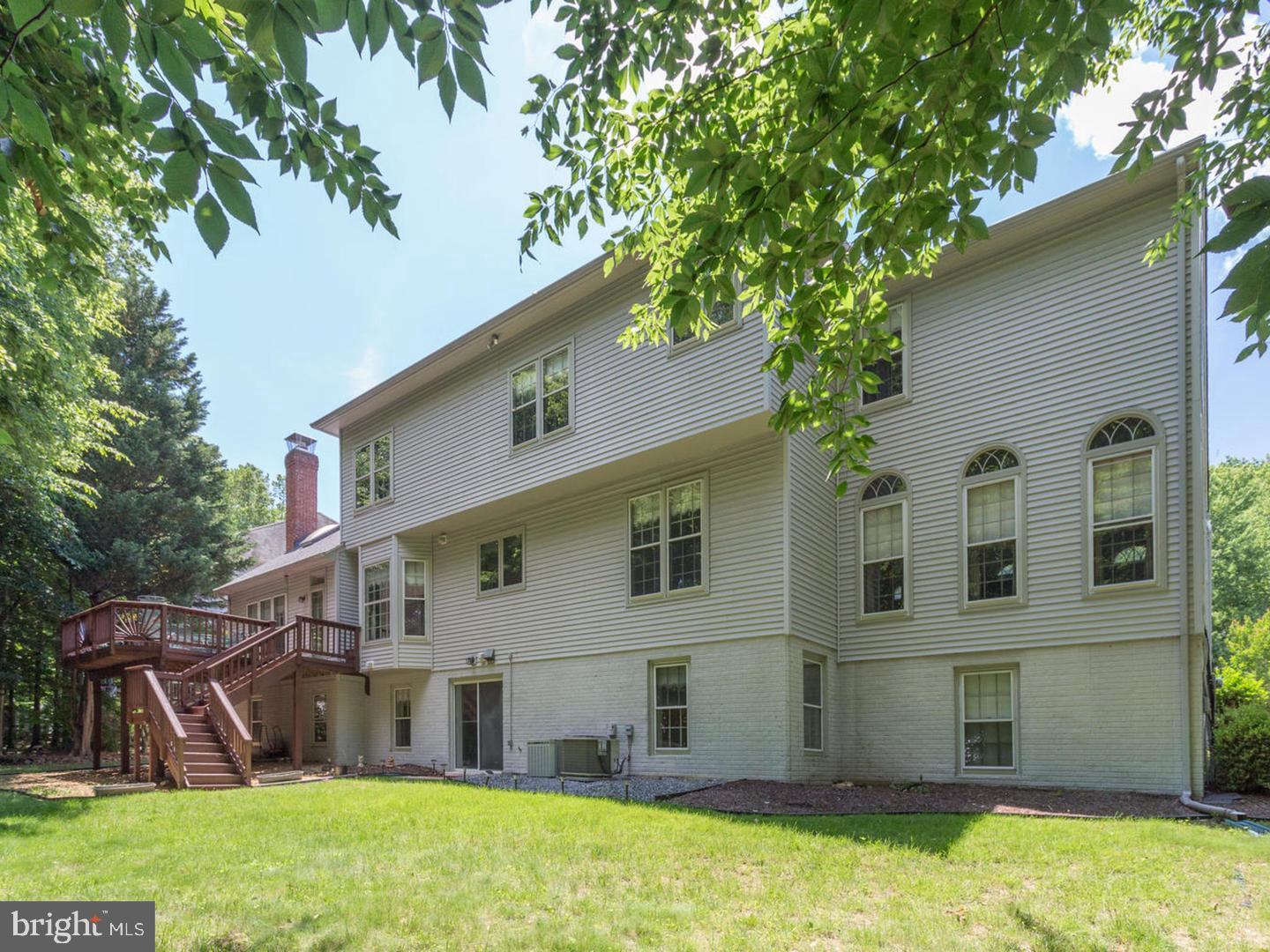 CROSSPOINTE - Residential Lease