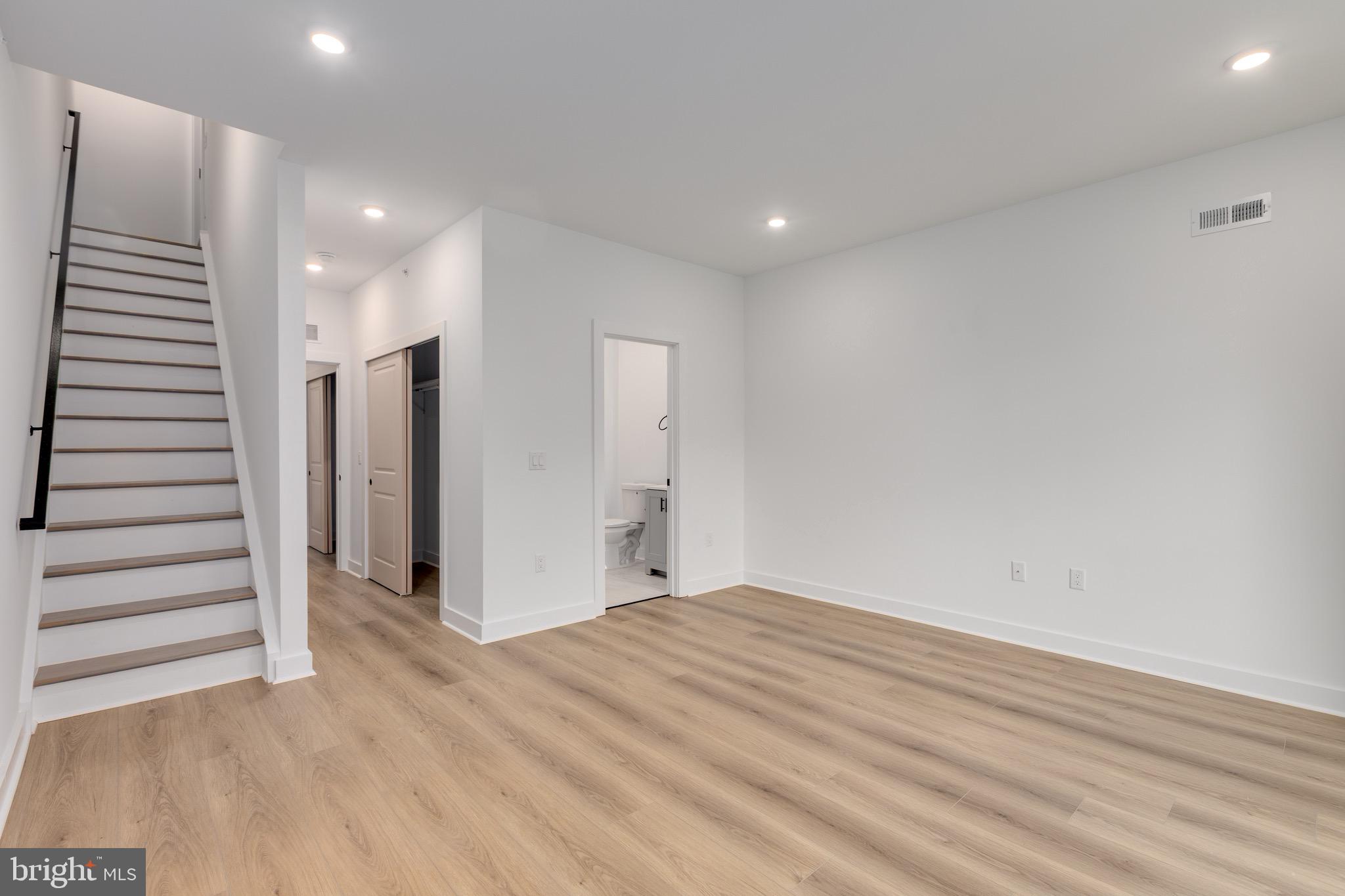 FAIRHILL - Residential Lease