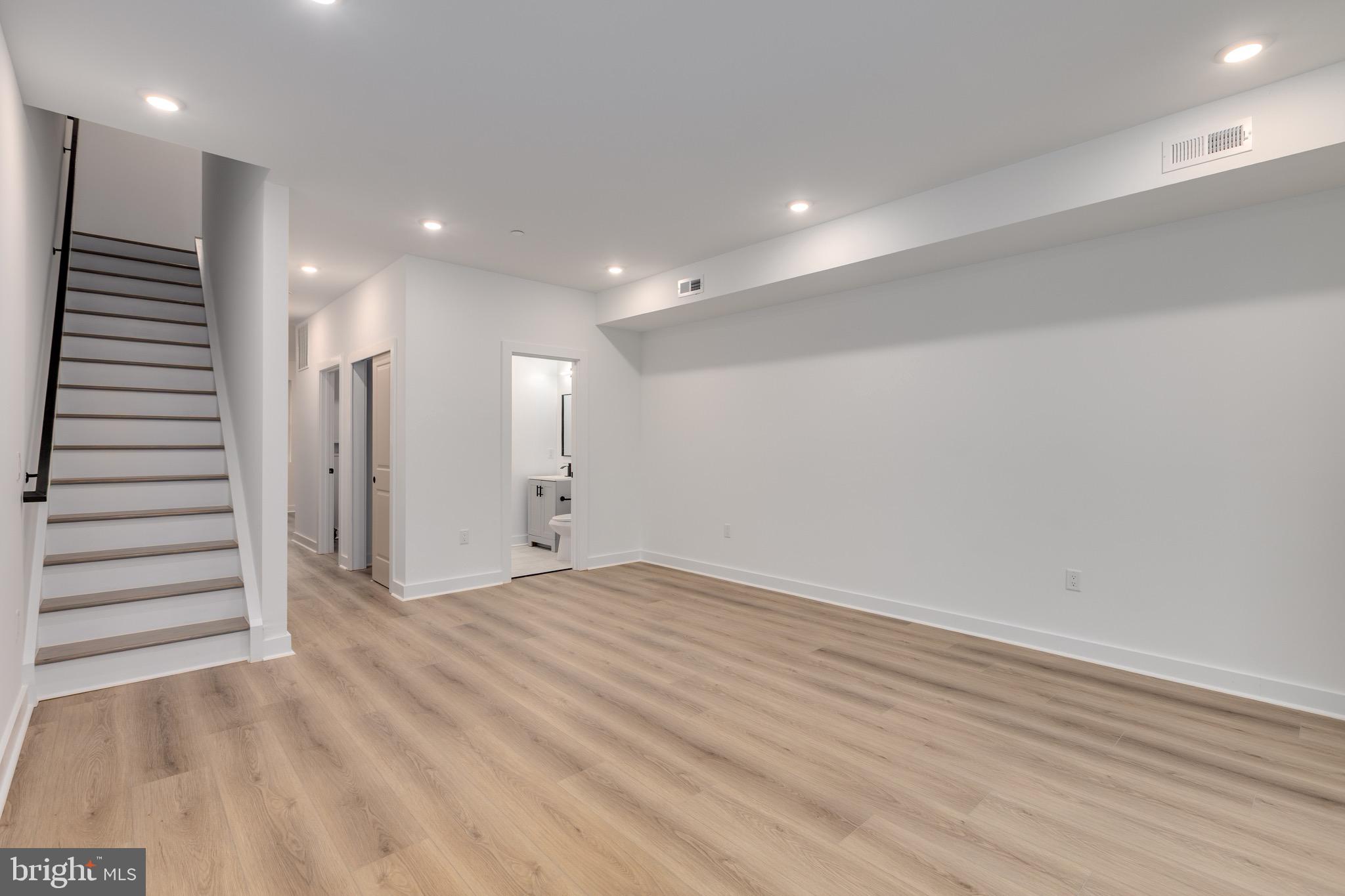 FAIRHILL - Residential Lease