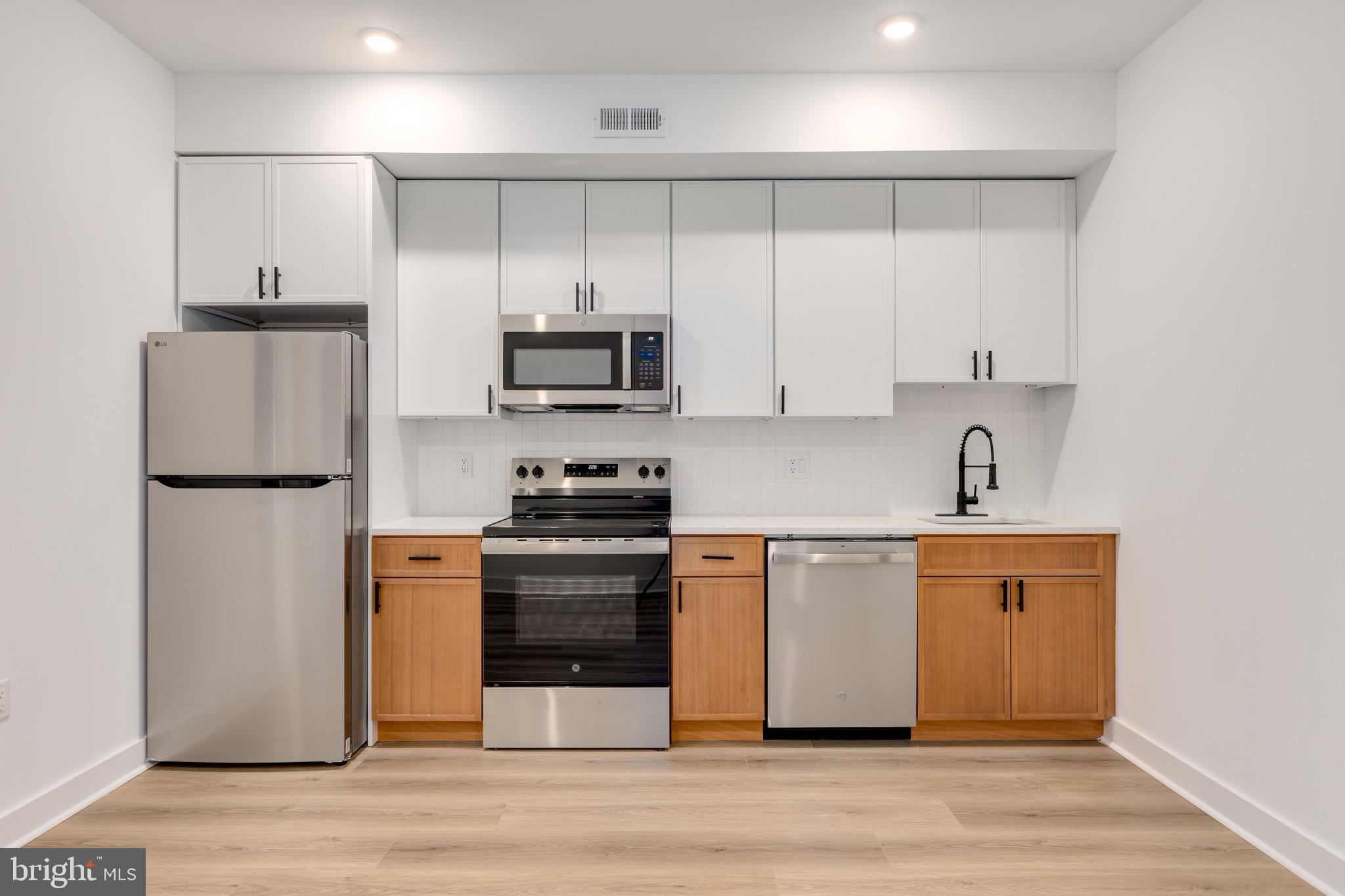 FAIRHILL - Residential Lease