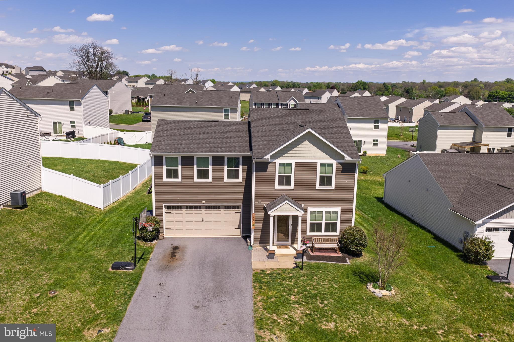 STONECREST - Residential