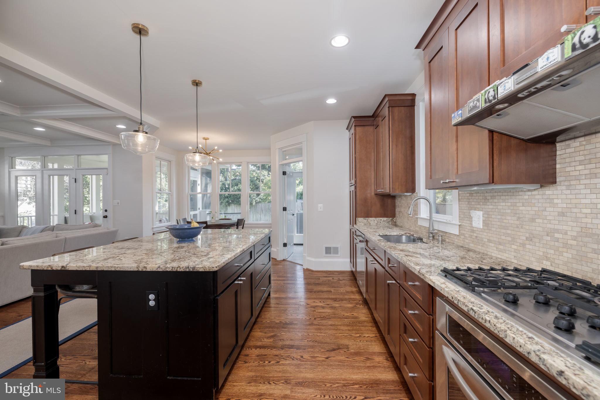 ASHTON HEIGHTS - Residential