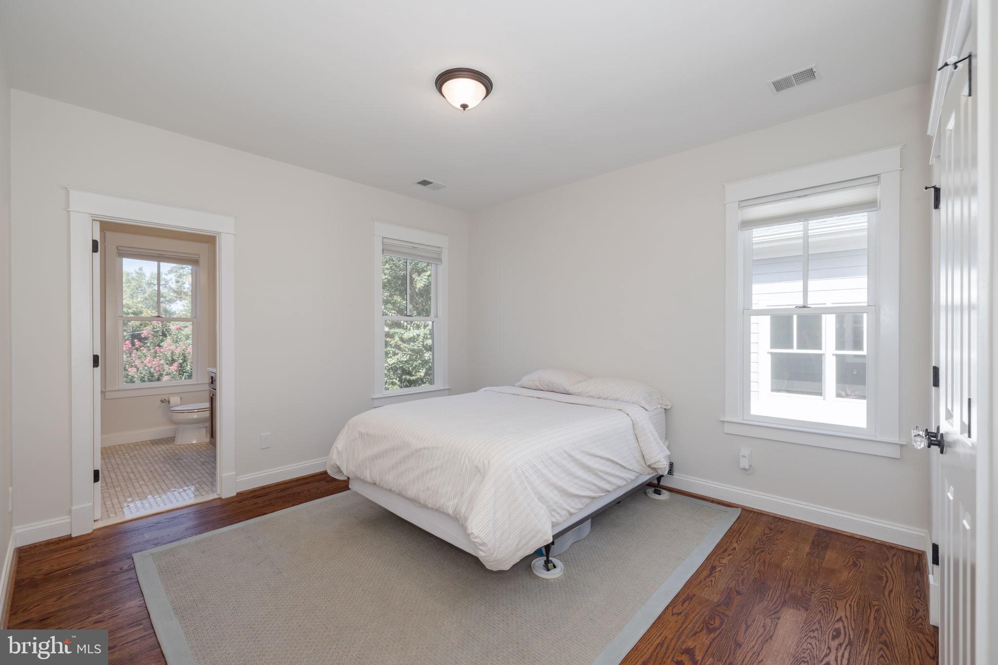 ASHTON HEIGHTS - Residential