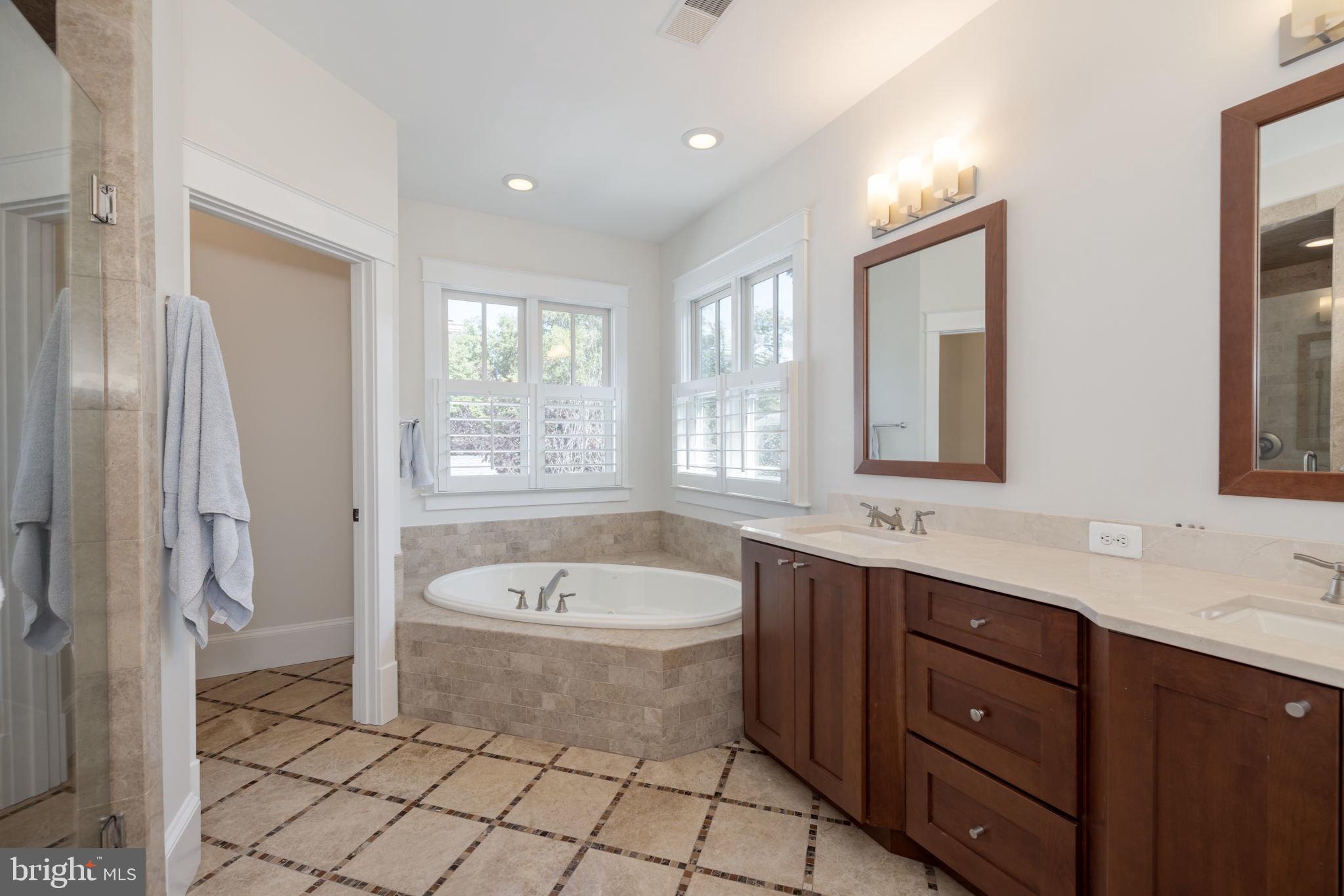 ASHTON HEIGHTS - Residential