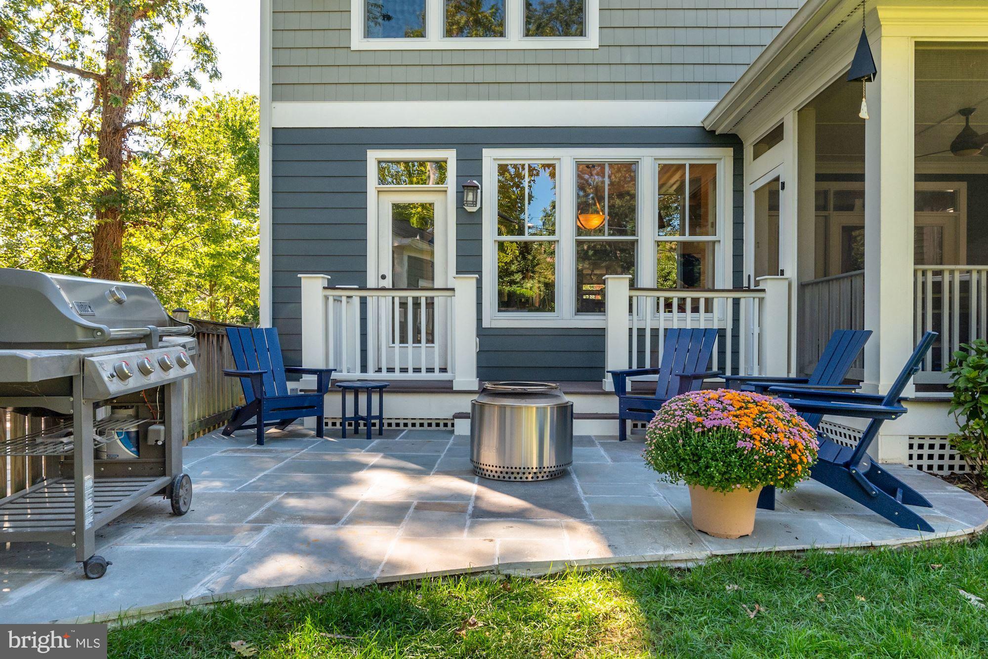 ASHTON HEIGHTS - Residential