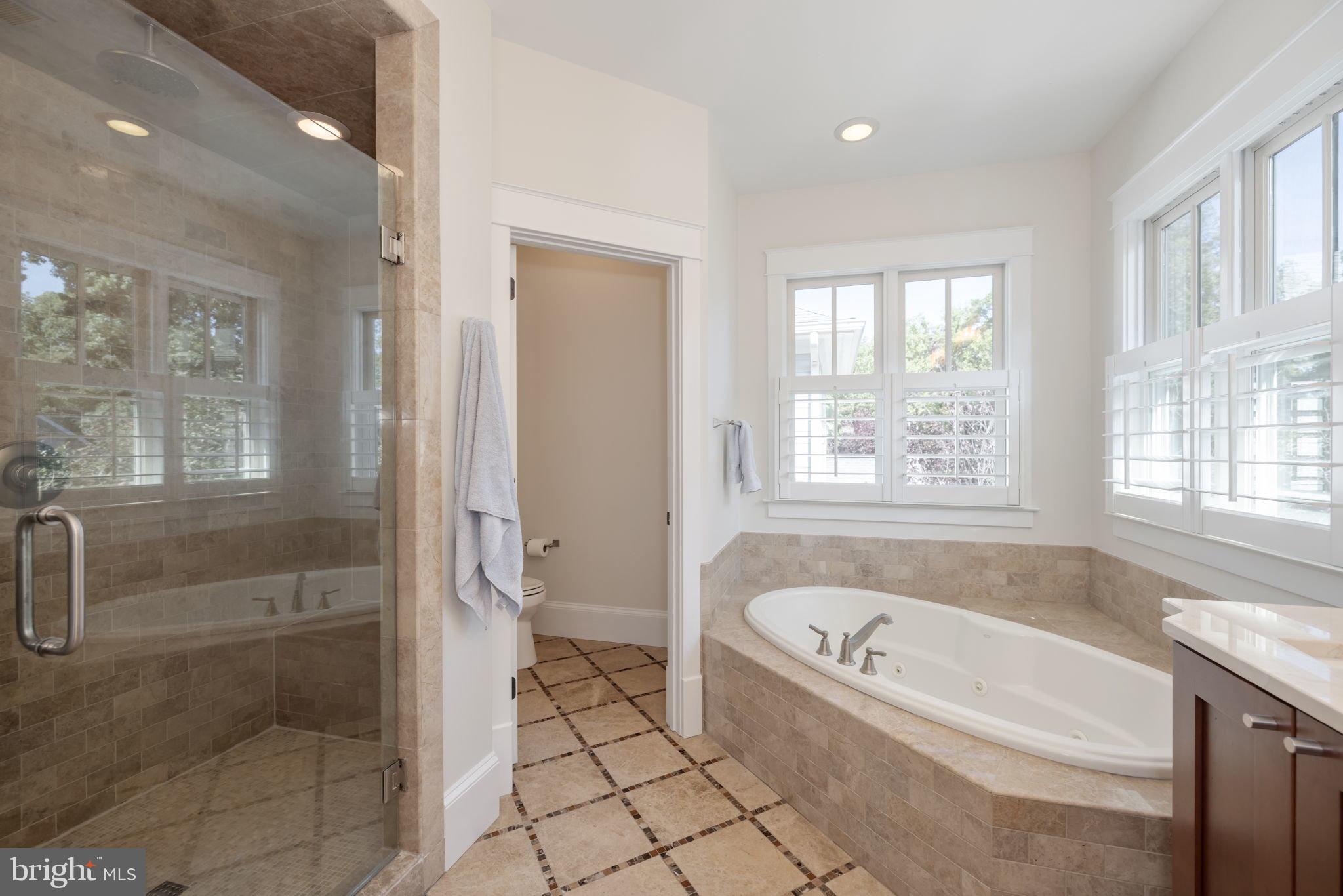 ASHTON HEIGHTS - Residential