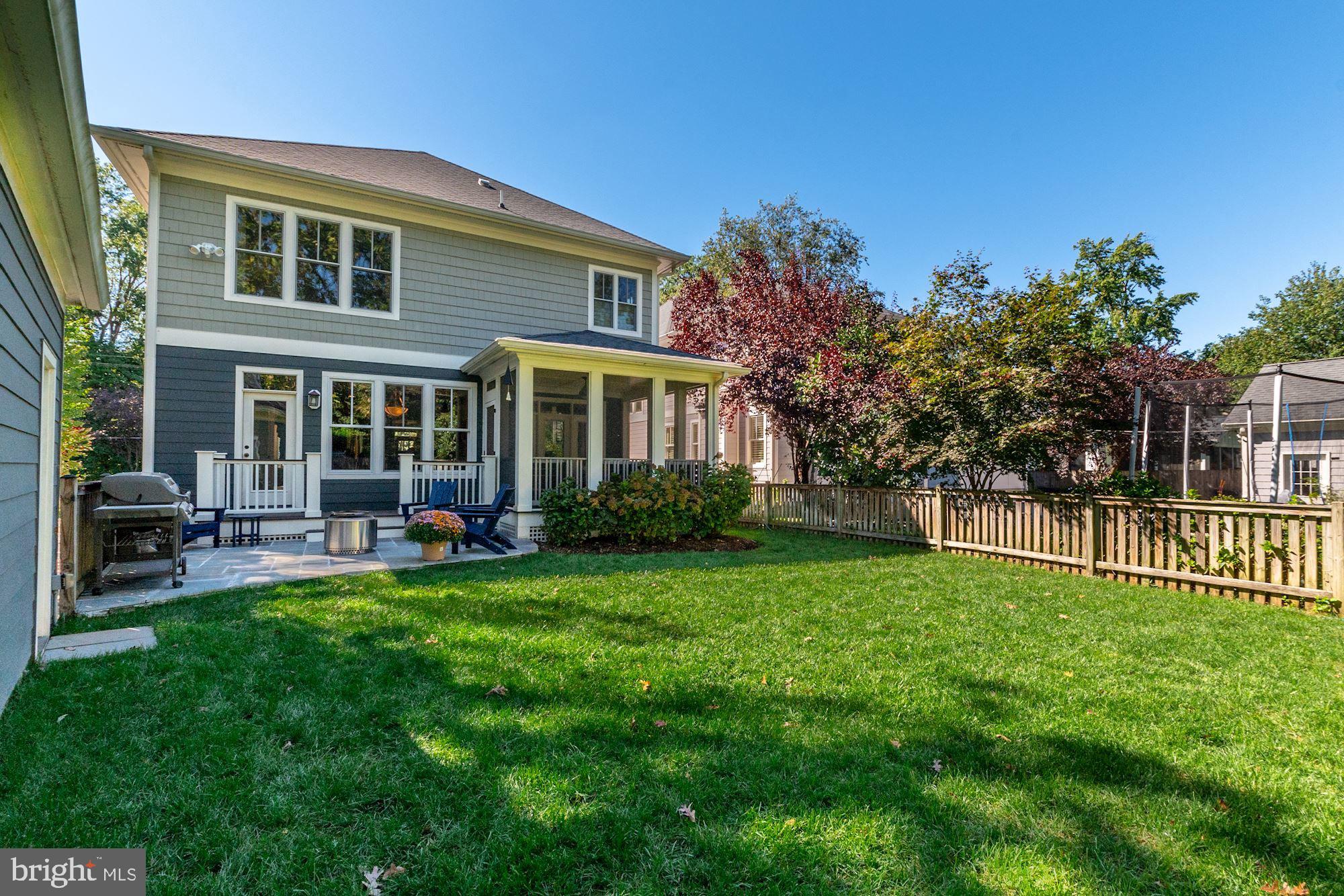 ASHTON HEIGHTS - Residential