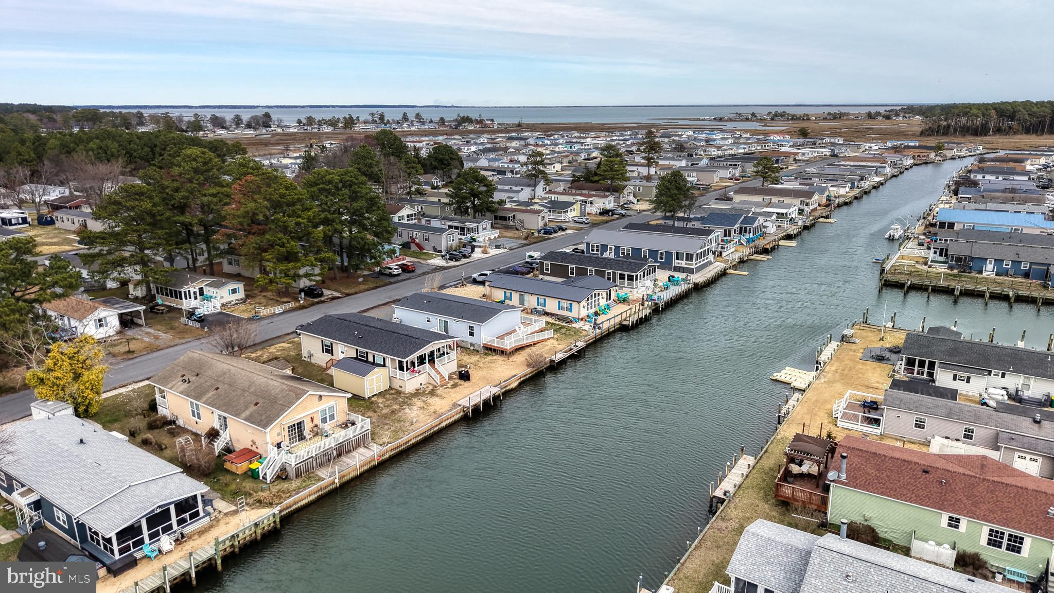 MARINERS COVE - Residential