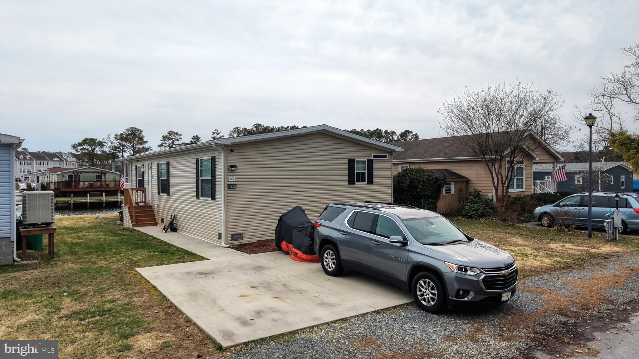 MARINERS COVE - Residential