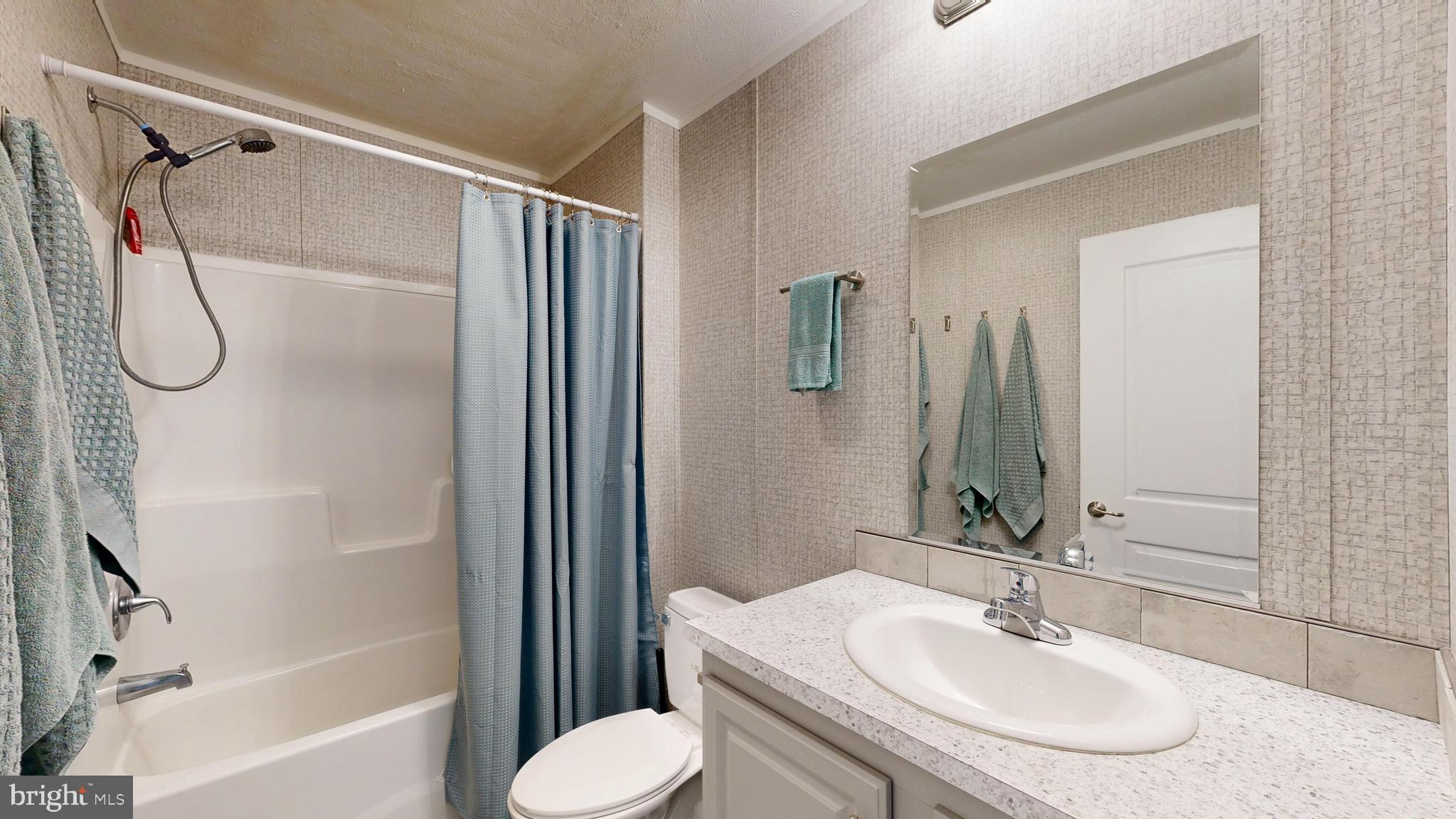 MARINERS COVE - Residential