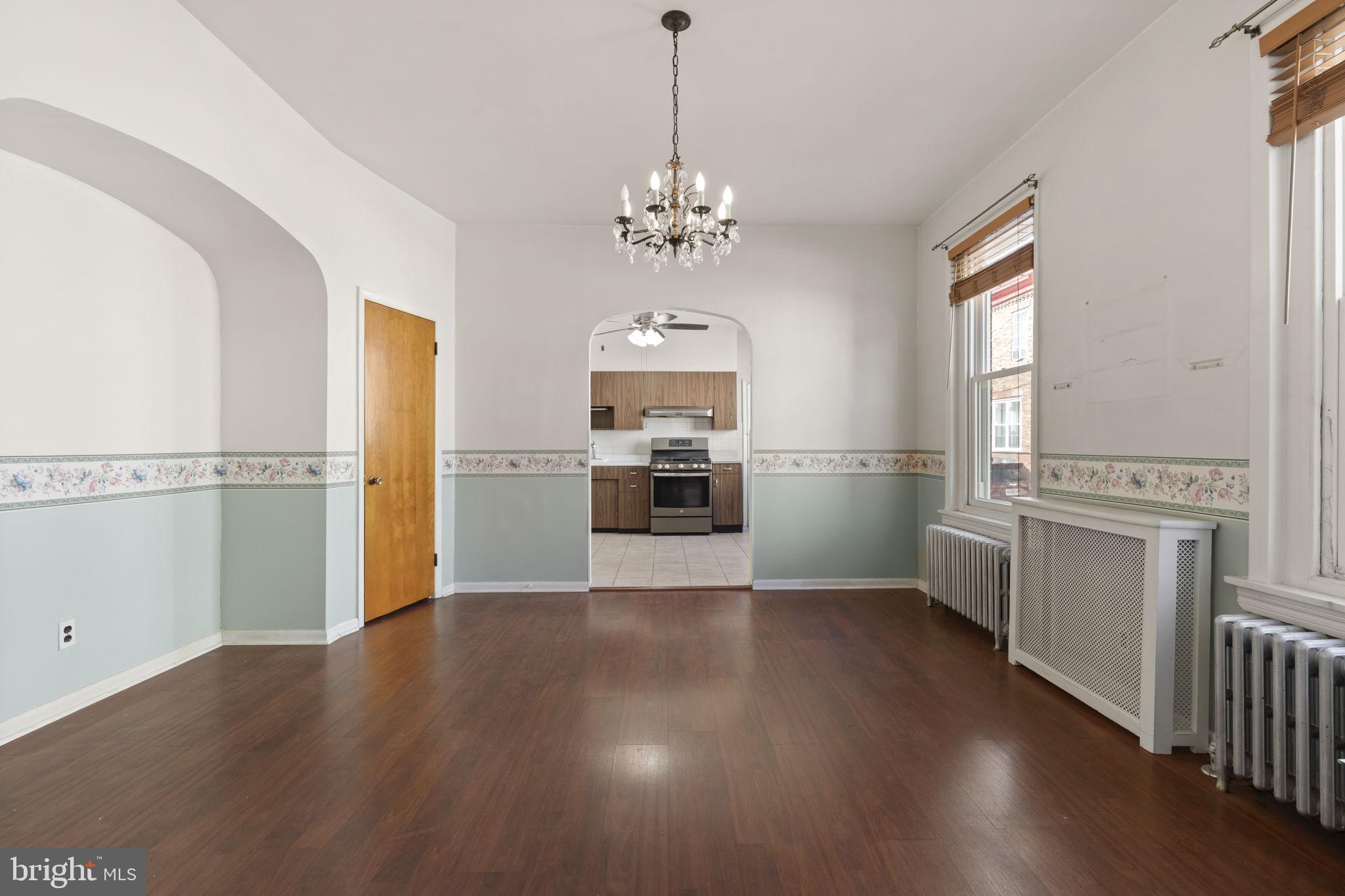LOWER MOYAMENSING - Residential