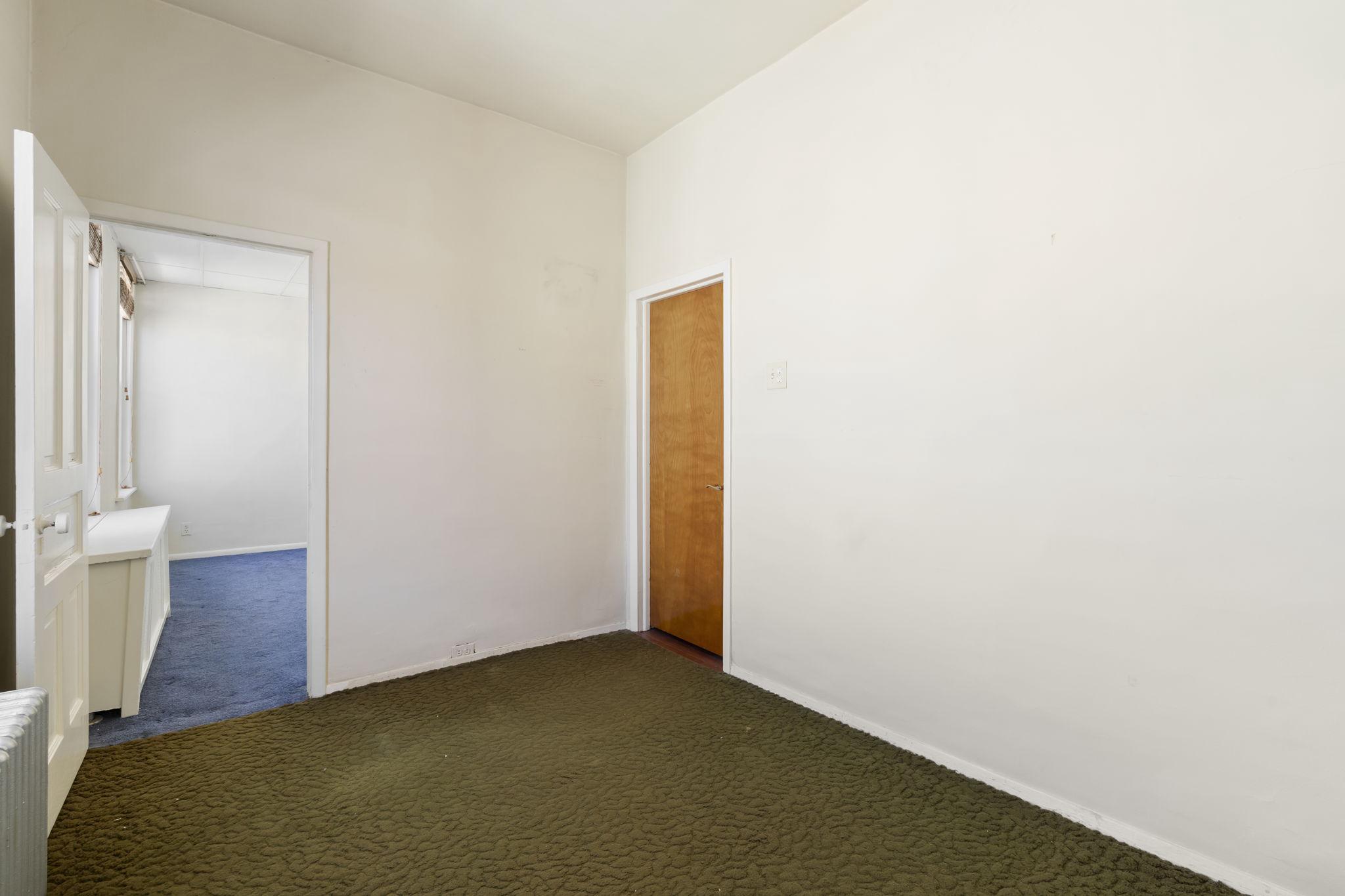 LOWER MOYAMENSING - Residential