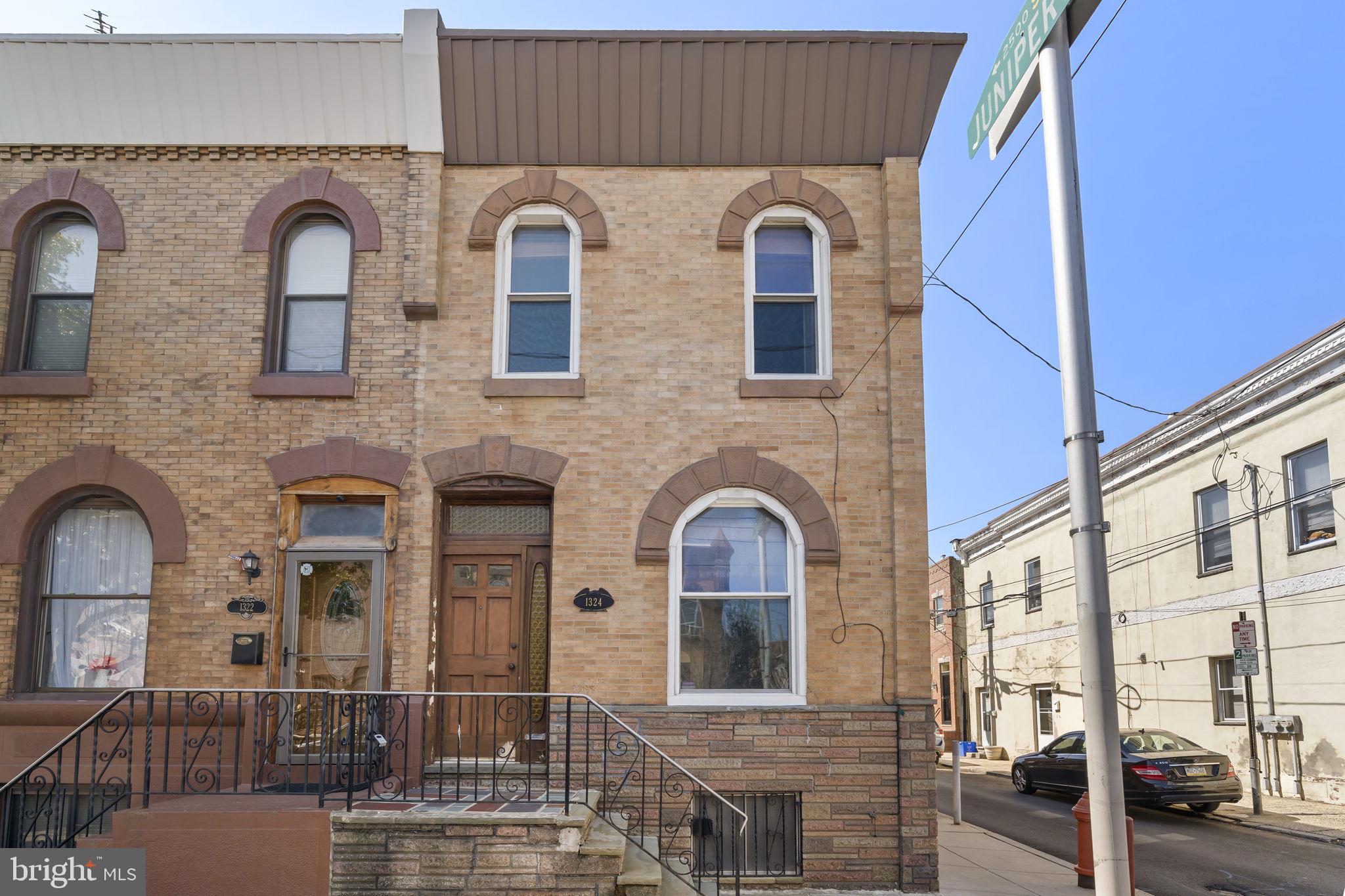 LOWER MOYAMENSING - Residential