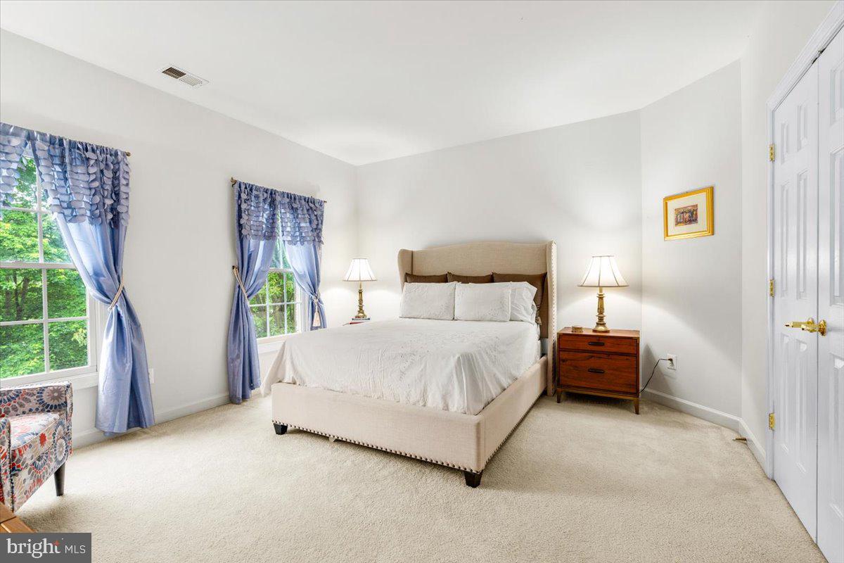 VILLAGES OF URBANA - Residential