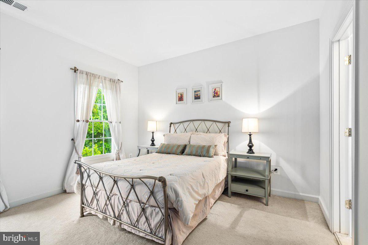 VILLAGES OF URBANA - Residential