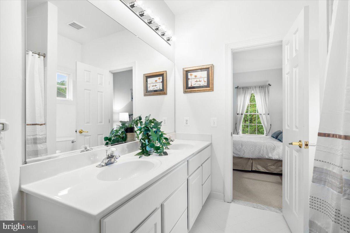 VILLAGES OF URBANA - Residential