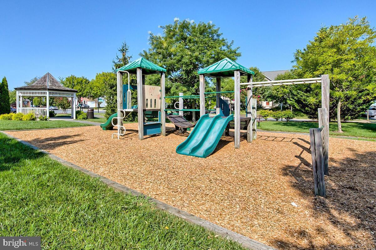 VILLAGES OF URBANA - Residential